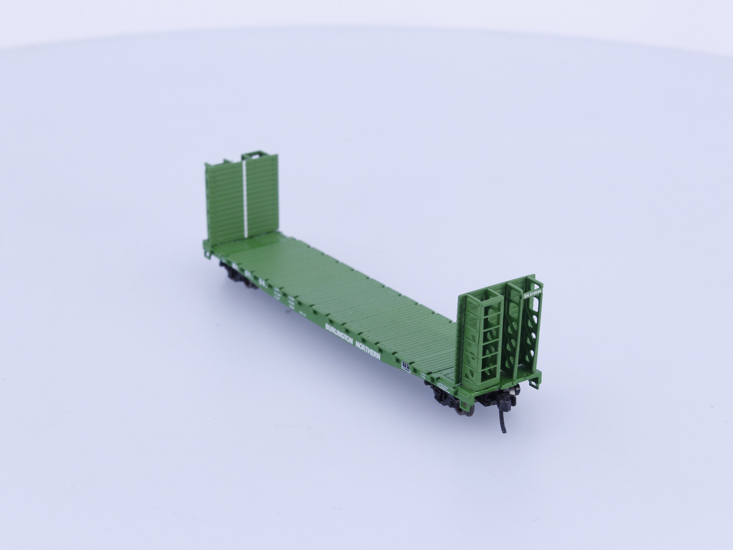 Athearn 10872 N 53' Bulkhead Flat Burlington Northern (BN) 616049 (#1)