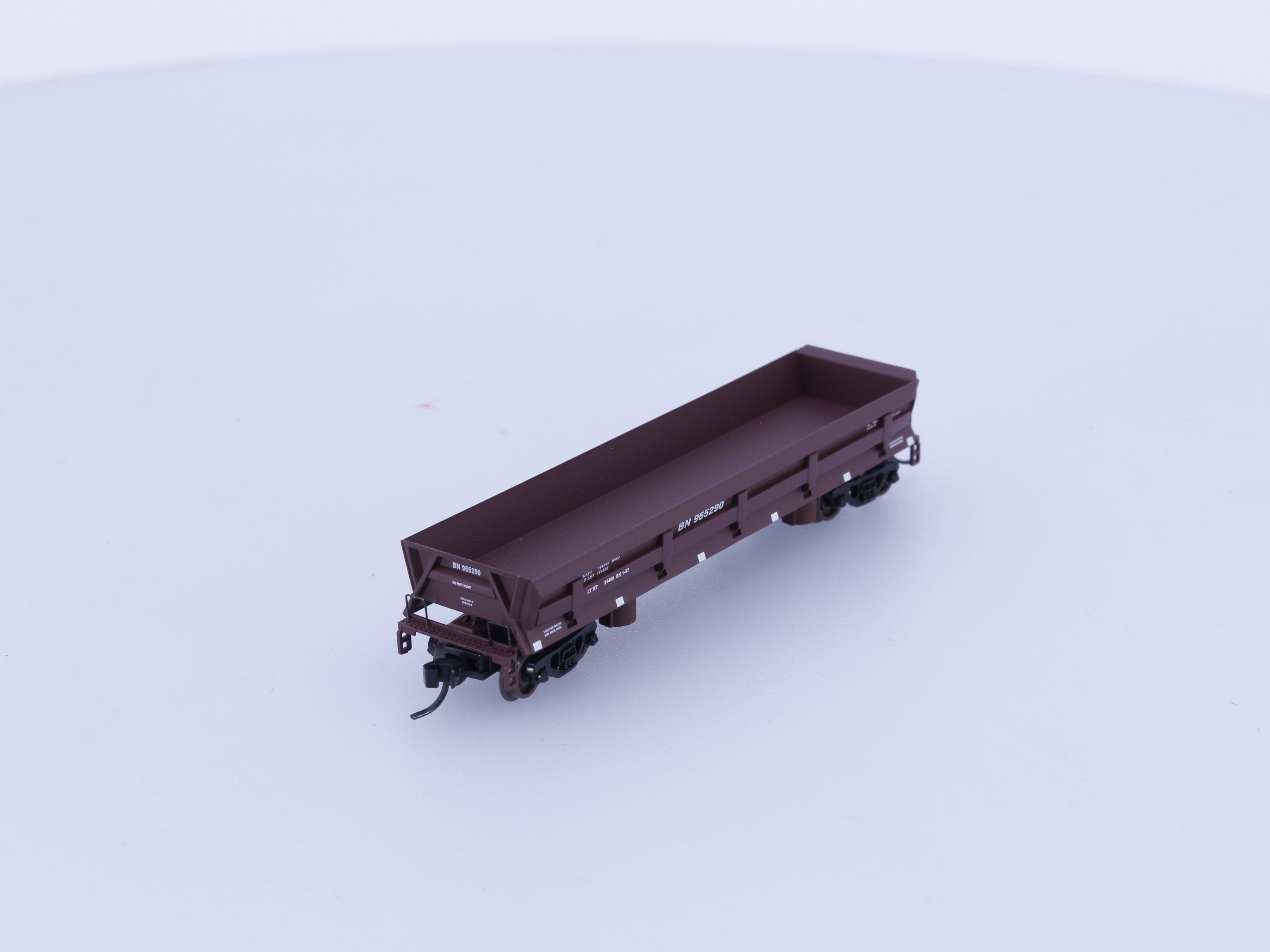 Walthers 932-8615 N Difco Dump Car Burlington Northern (BN) 965290 (#1)