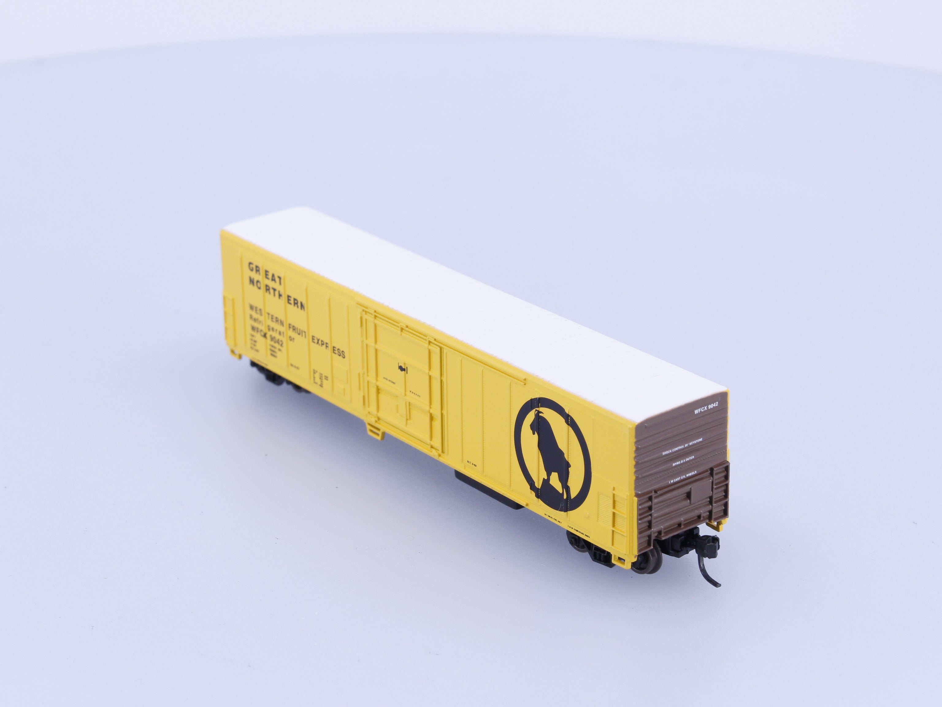 Athearn 11123 N 57' Mechanical Reefer Great Northern (GN) 9042