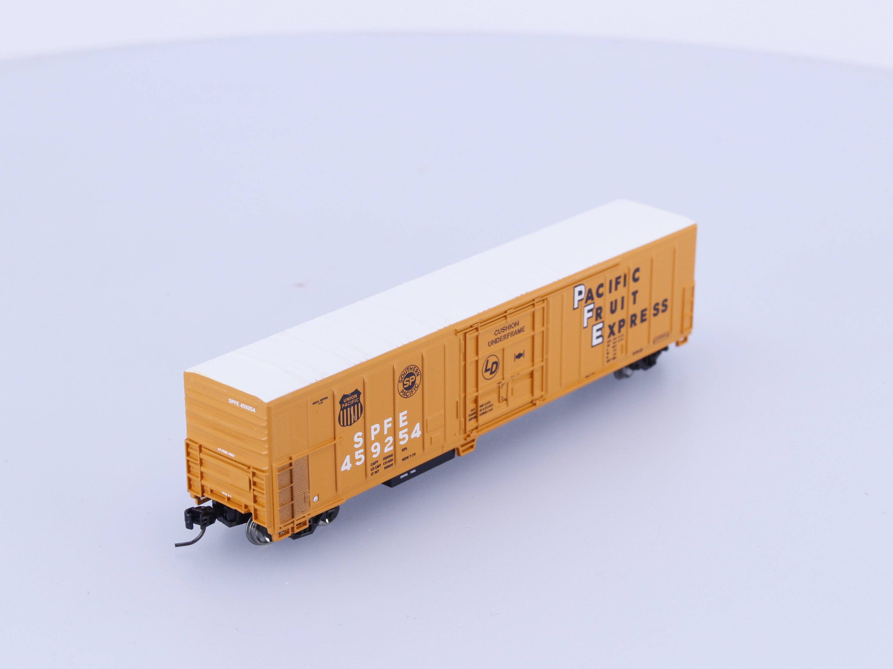 Athearn 17488 N 57' Mechanical Refrigerator Car Pacific Fruit Express (PFE) 459254