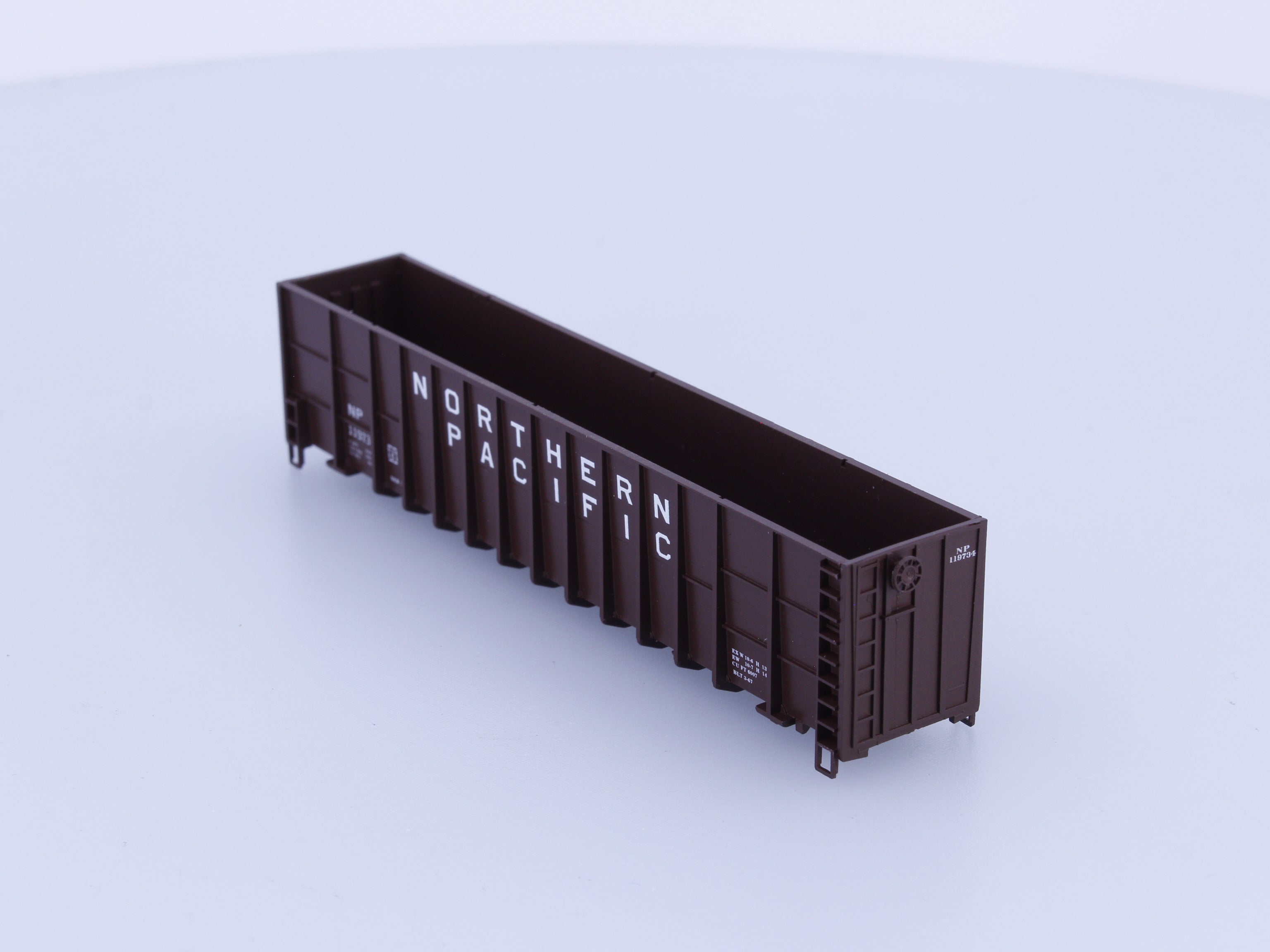 Deluxe Materials 10510 N 100T Wood Chip Car no Trucks Northern Pacific (NP) 119734
