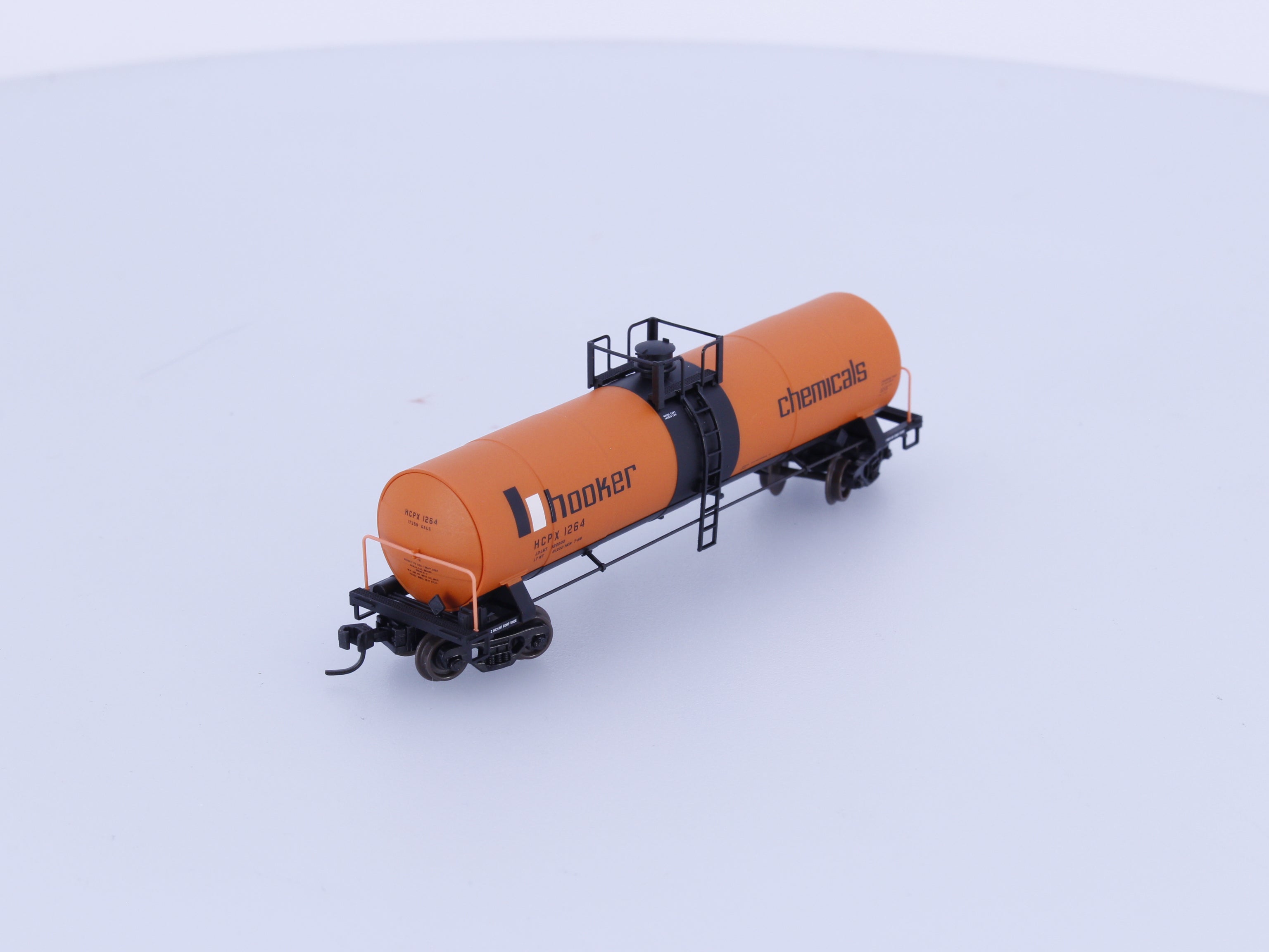 Atlas 40553 N 17360 Gallon Tank Car Hooker Chemicals 1264