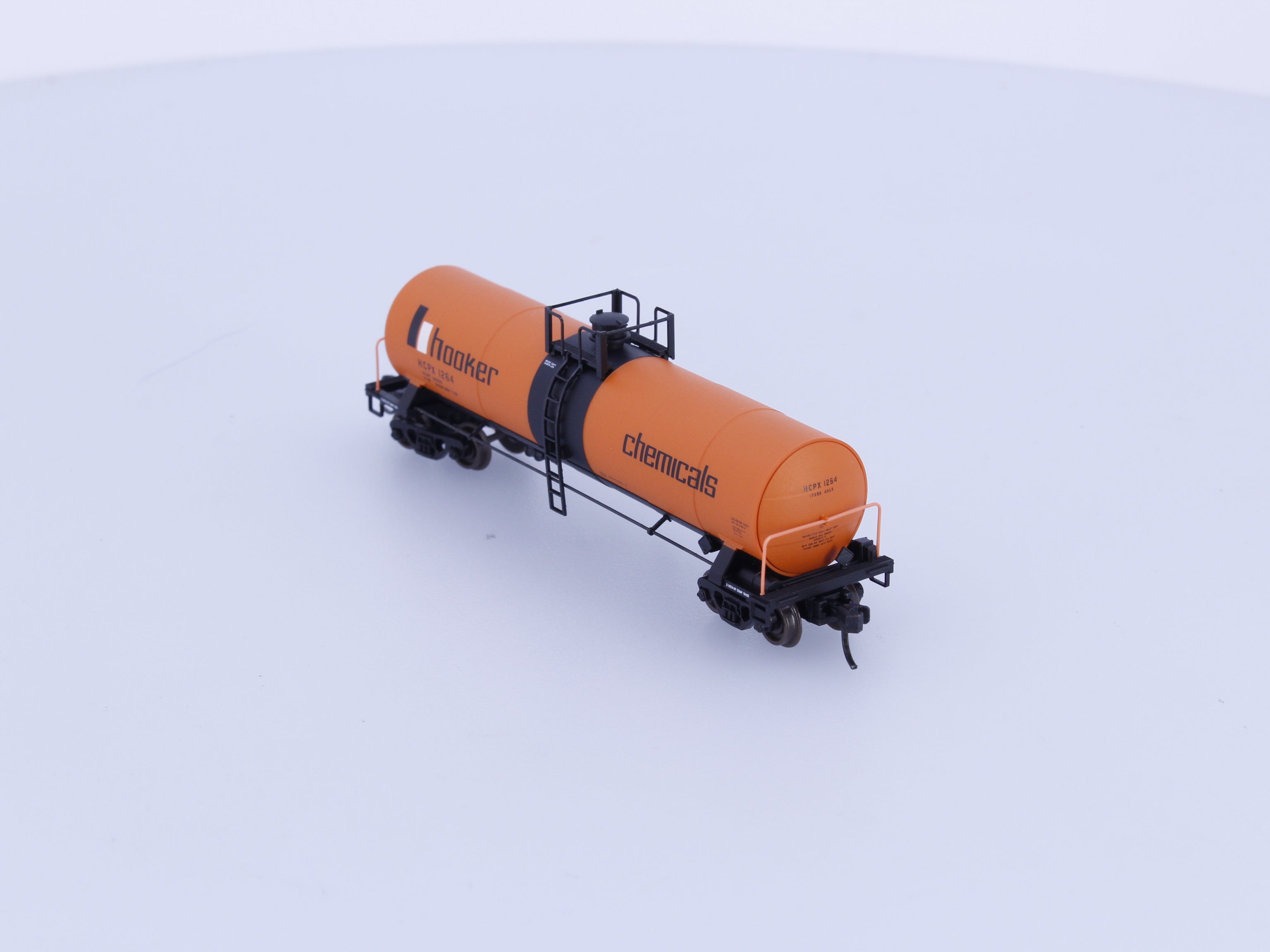 Atlas 40553 N 17360 Gallon Tank Car Hooker Chemicals 1264