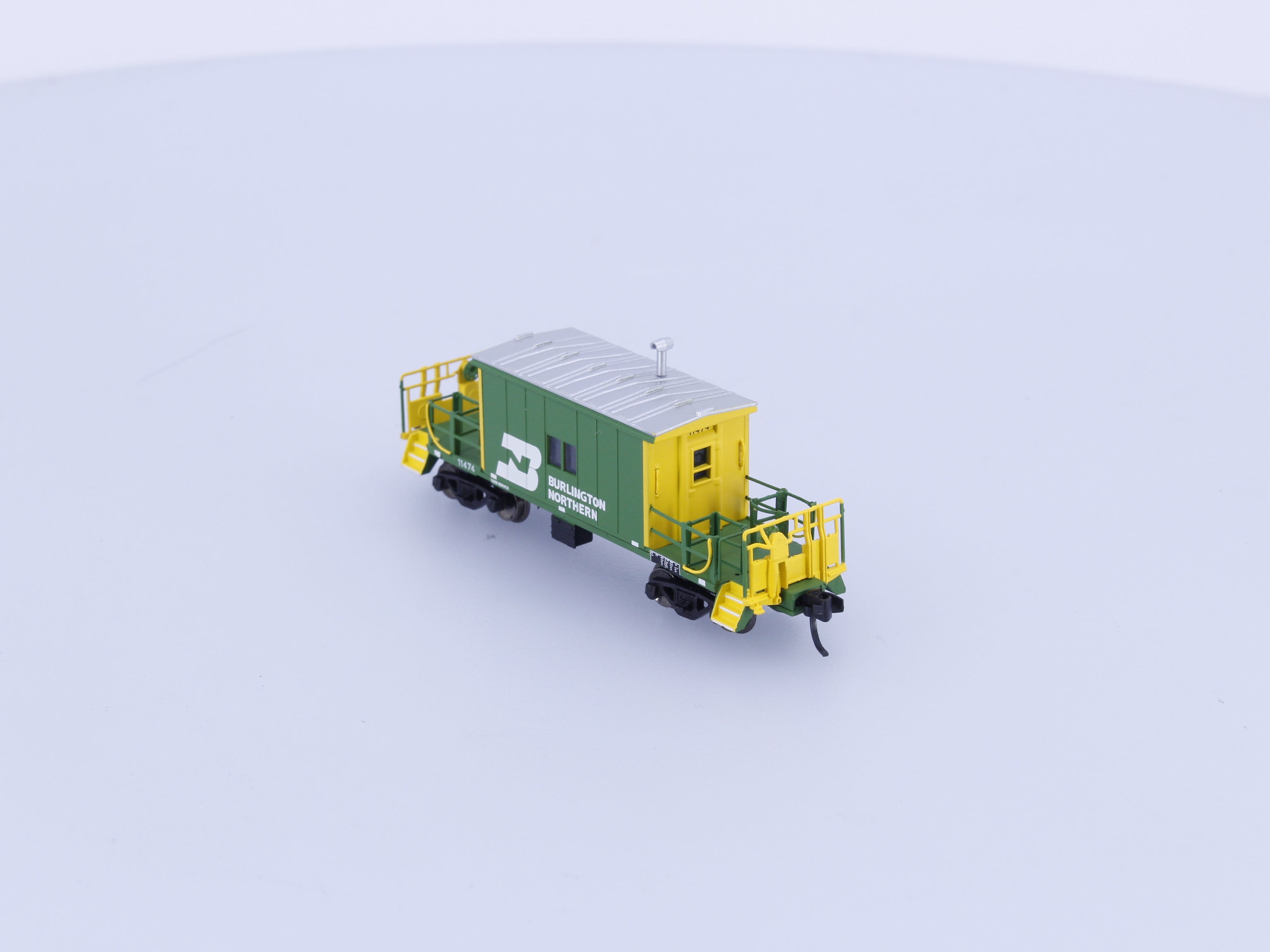 Bluford Shops 24150 N Transfer Caboose Short Roof Burlington Northern (BN) 11474