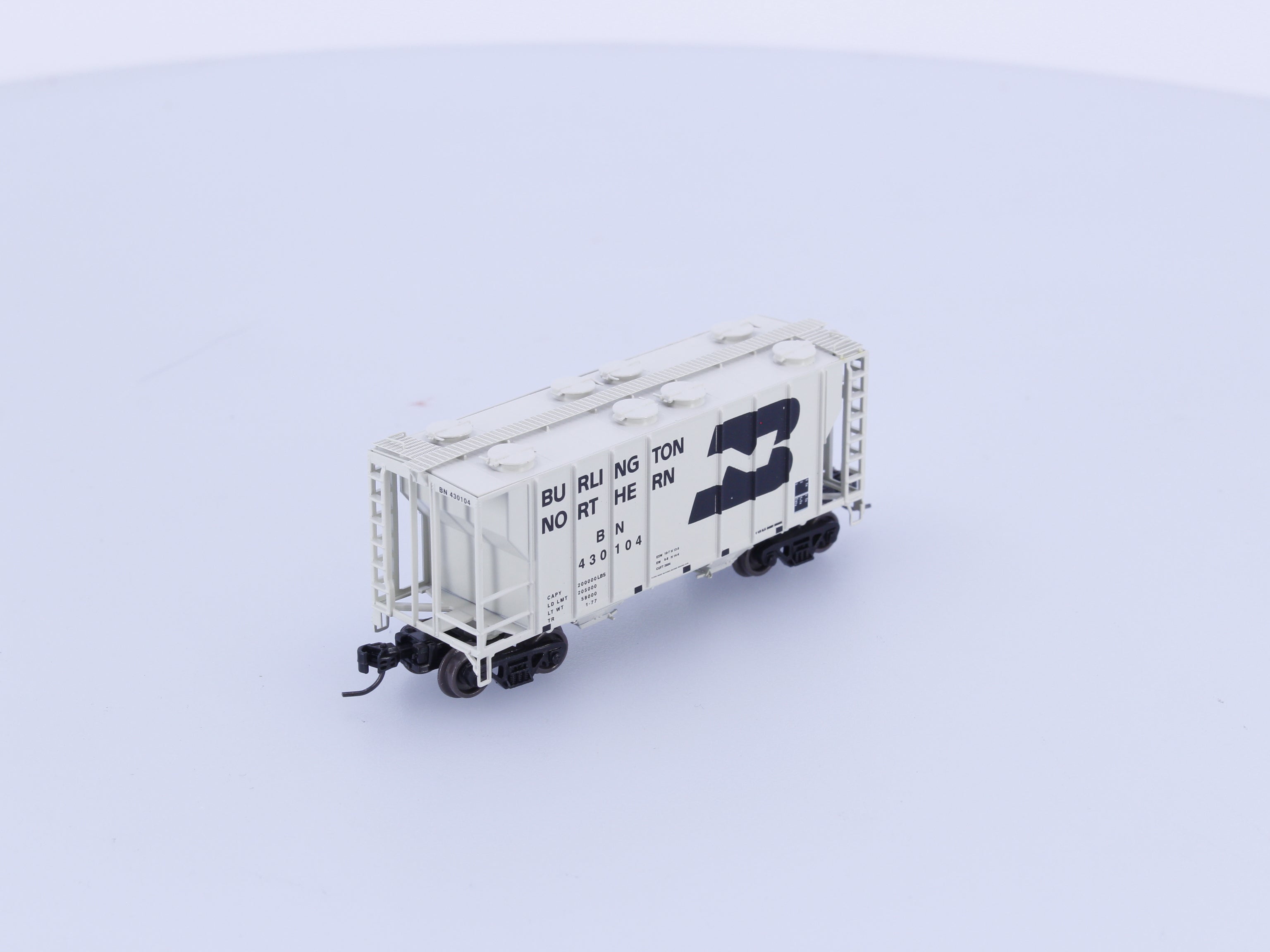 Athearn 12004 N 34' PS2-2600 Covered Hopper Burlington Northern (BN) 430104