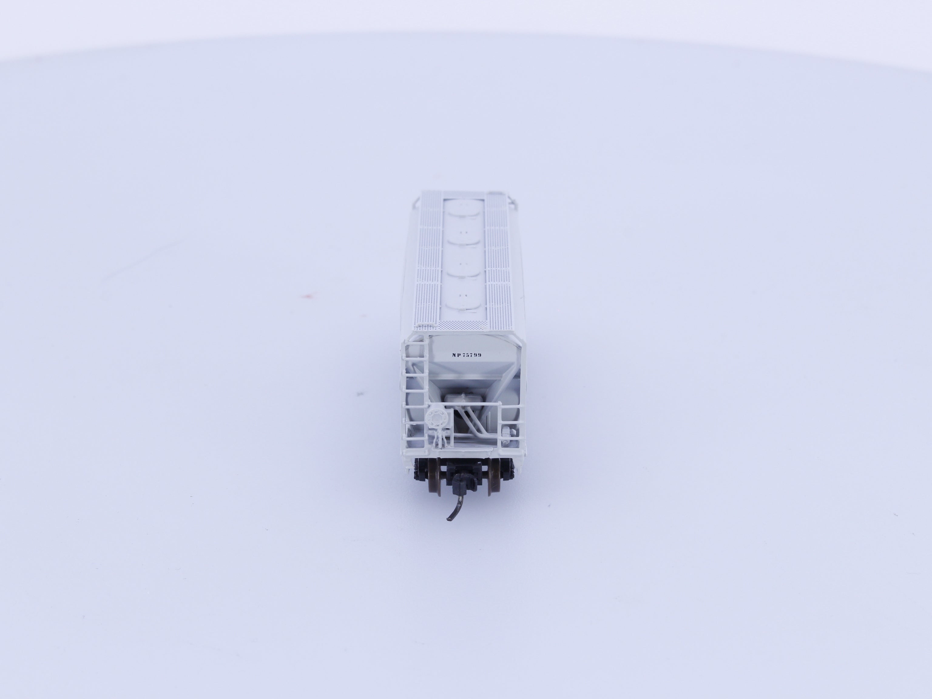 InterMountain 66513-06 N 2 Bay Hopper Car Northern Pacific (NP) 75799