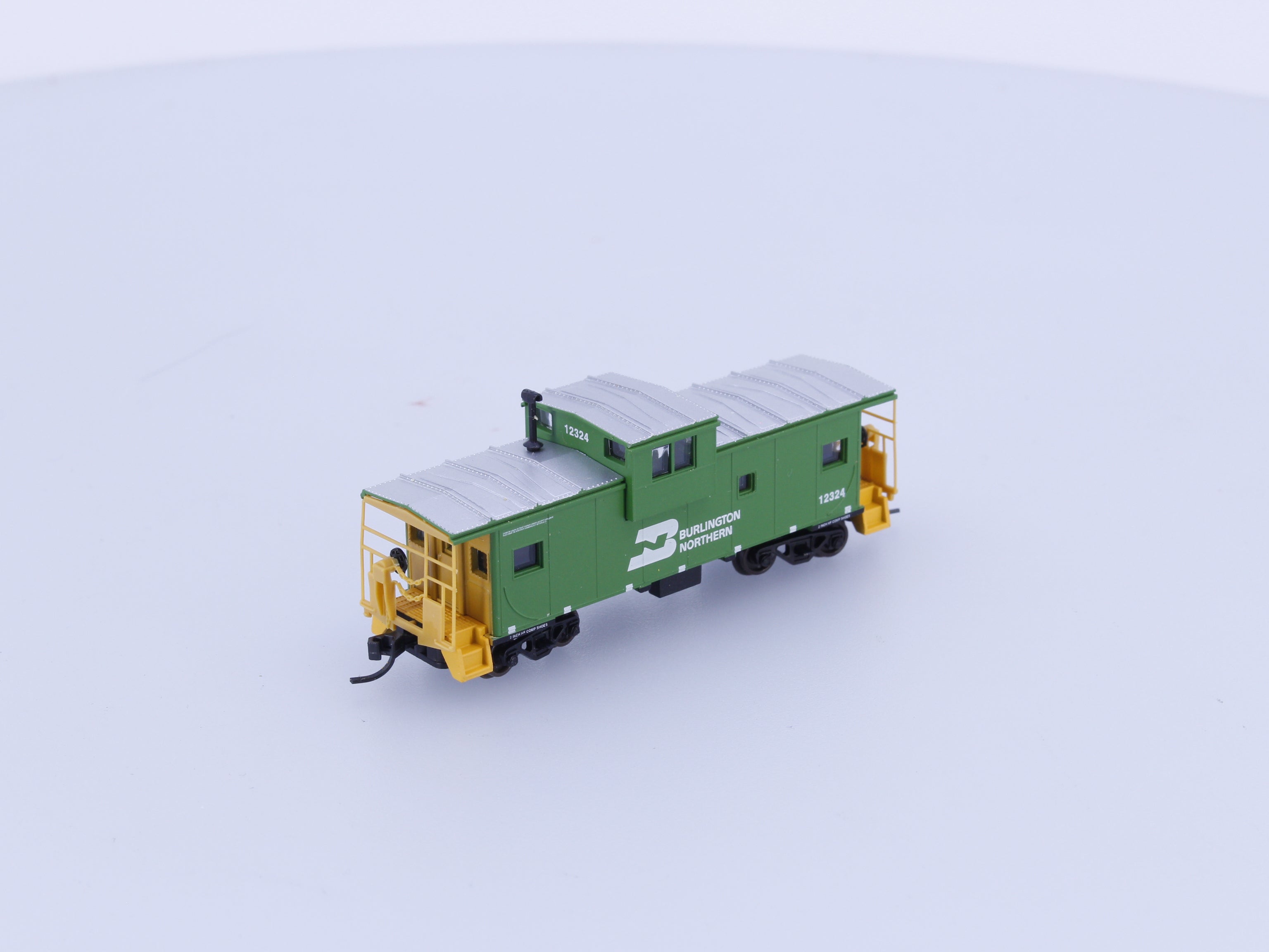 Atlas 30211 N EV Caboose Burlington Northern (BN) 12324
