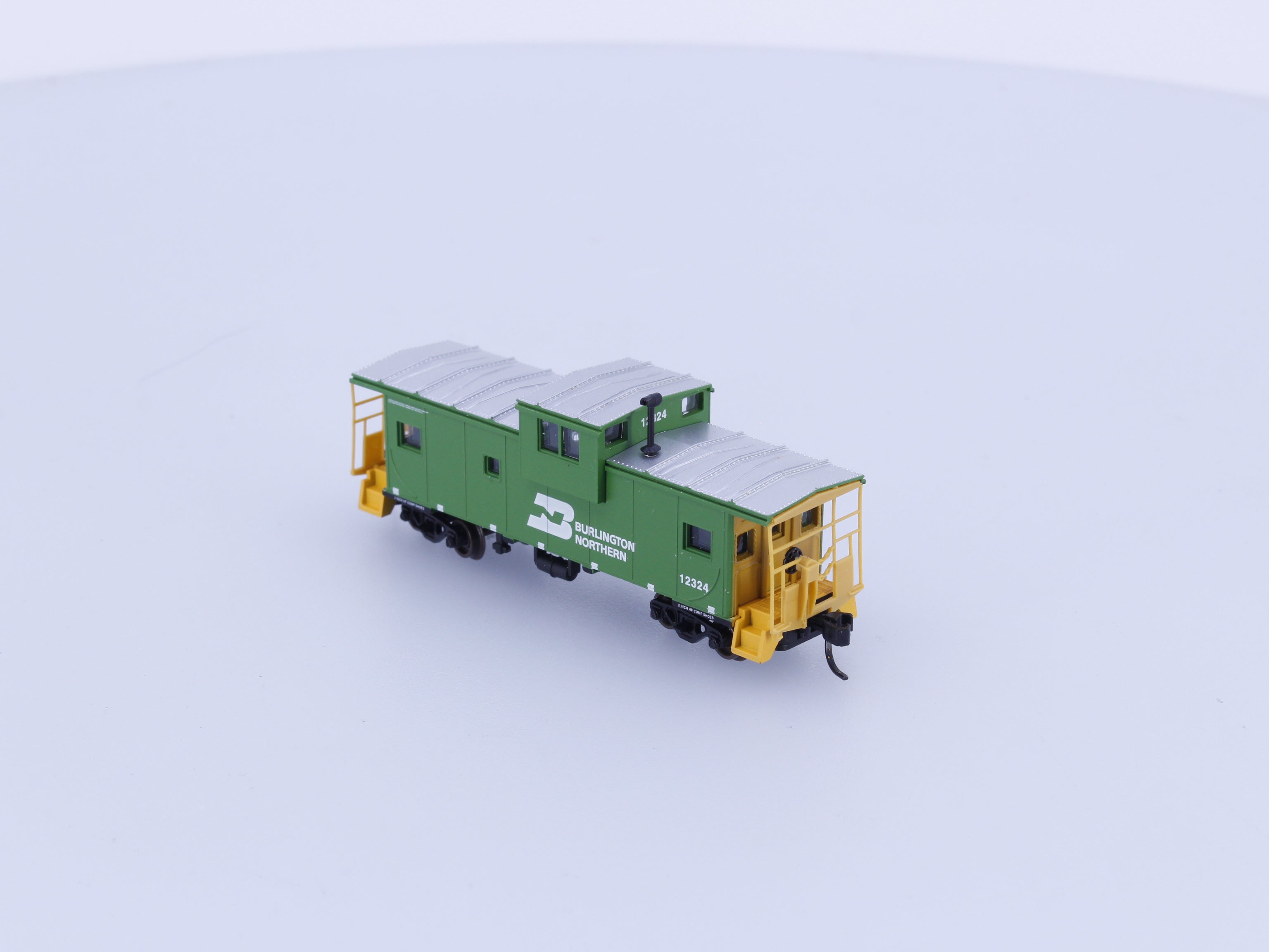 Atlas 30211 N EV Caboose Burlington Northern (BN) 12324