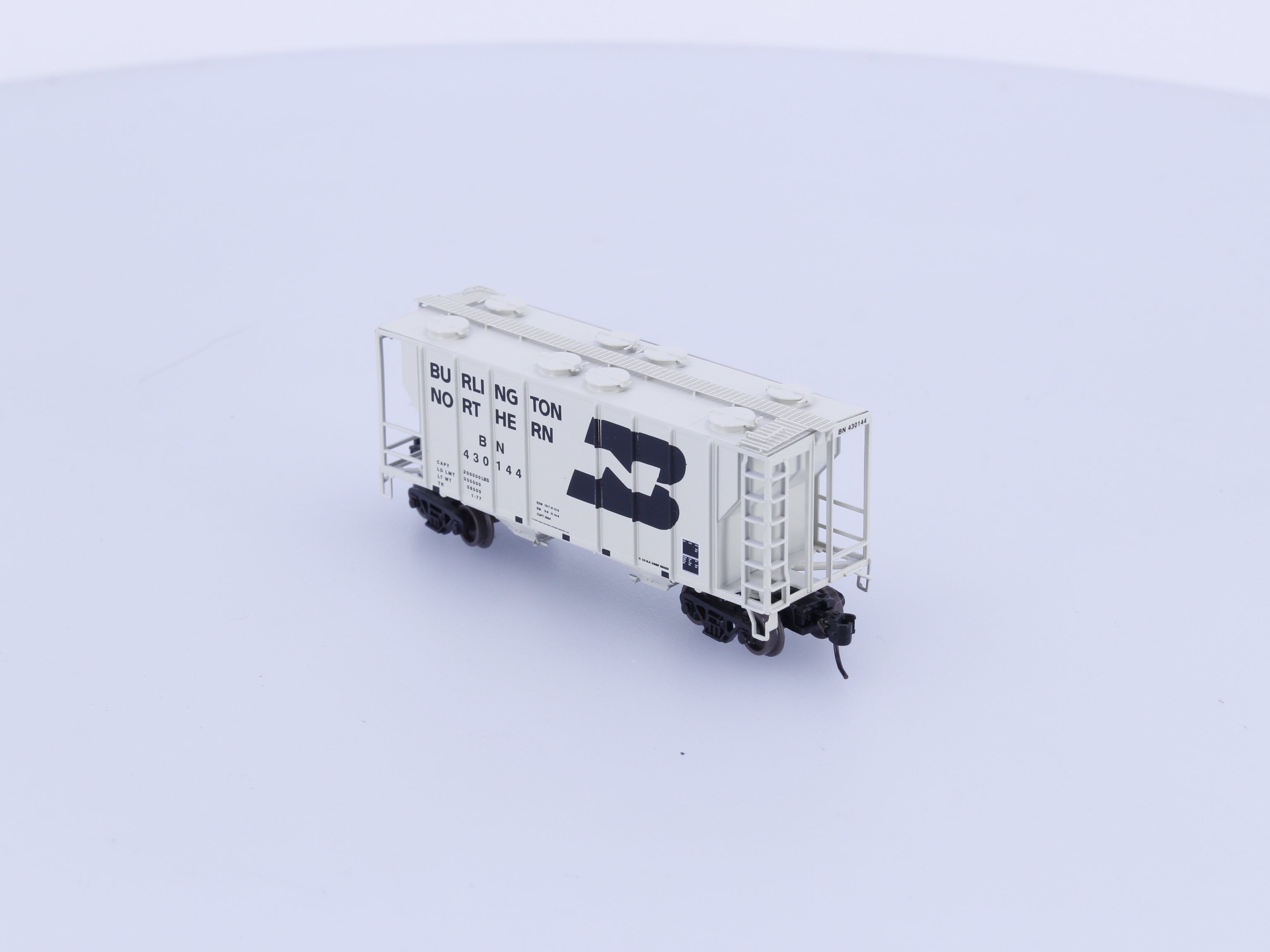Athearn 12006 N 34' PS2-2600 Covered Hopper Burlington Northern (BN) 430144