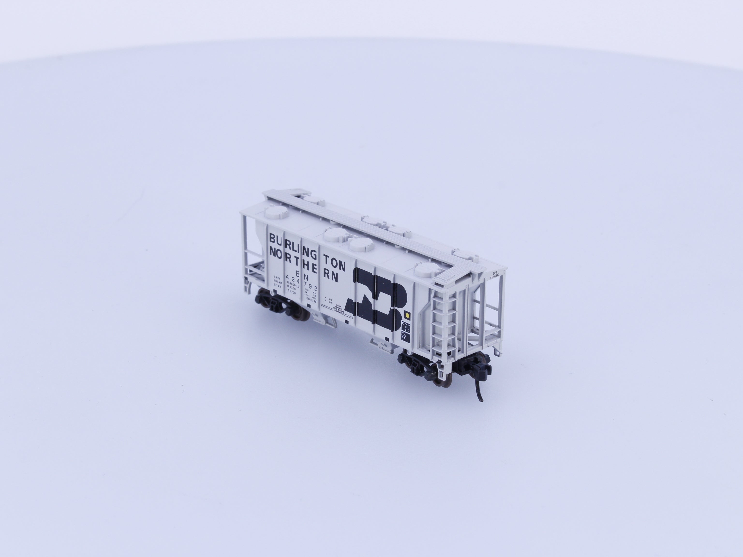 Atlas 31882 N PS-2 Hopper Car Burlington Northern (BN) 424792 (#1)