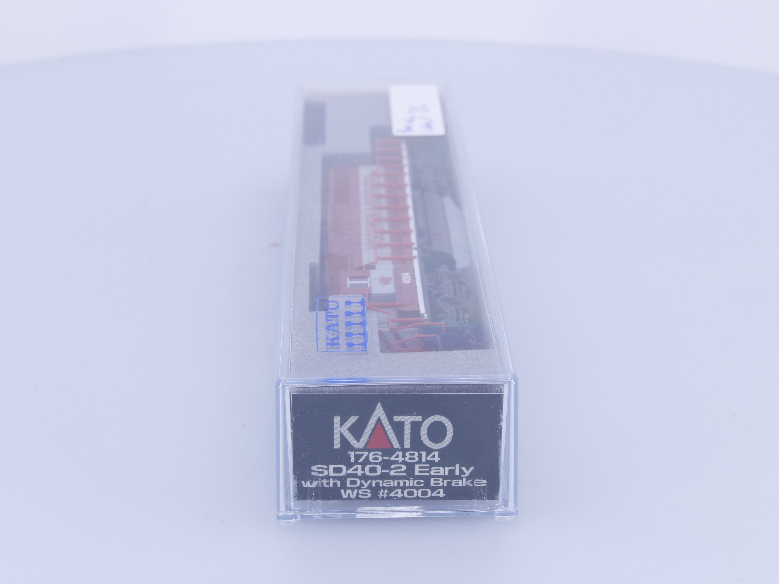 Kato 176-4814 N SD40-2 Early Diesel Locomotive Wisconsin and Southern (WSOR) 4004 Analog DC (#1)