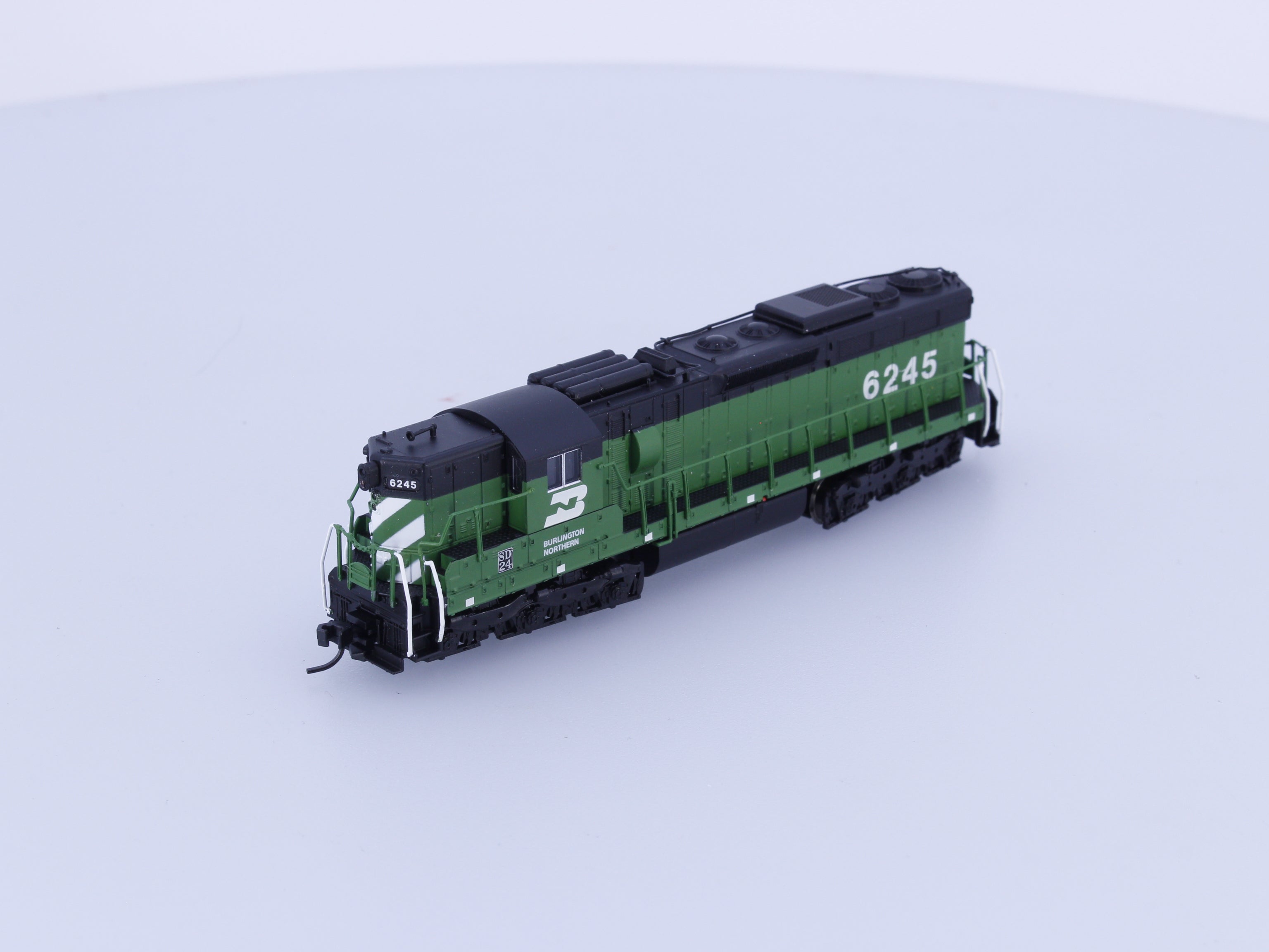 Atlas 54456 N SD-24 Diesel Locomotive Burlington Northern (BN) 6245 DCC Ready