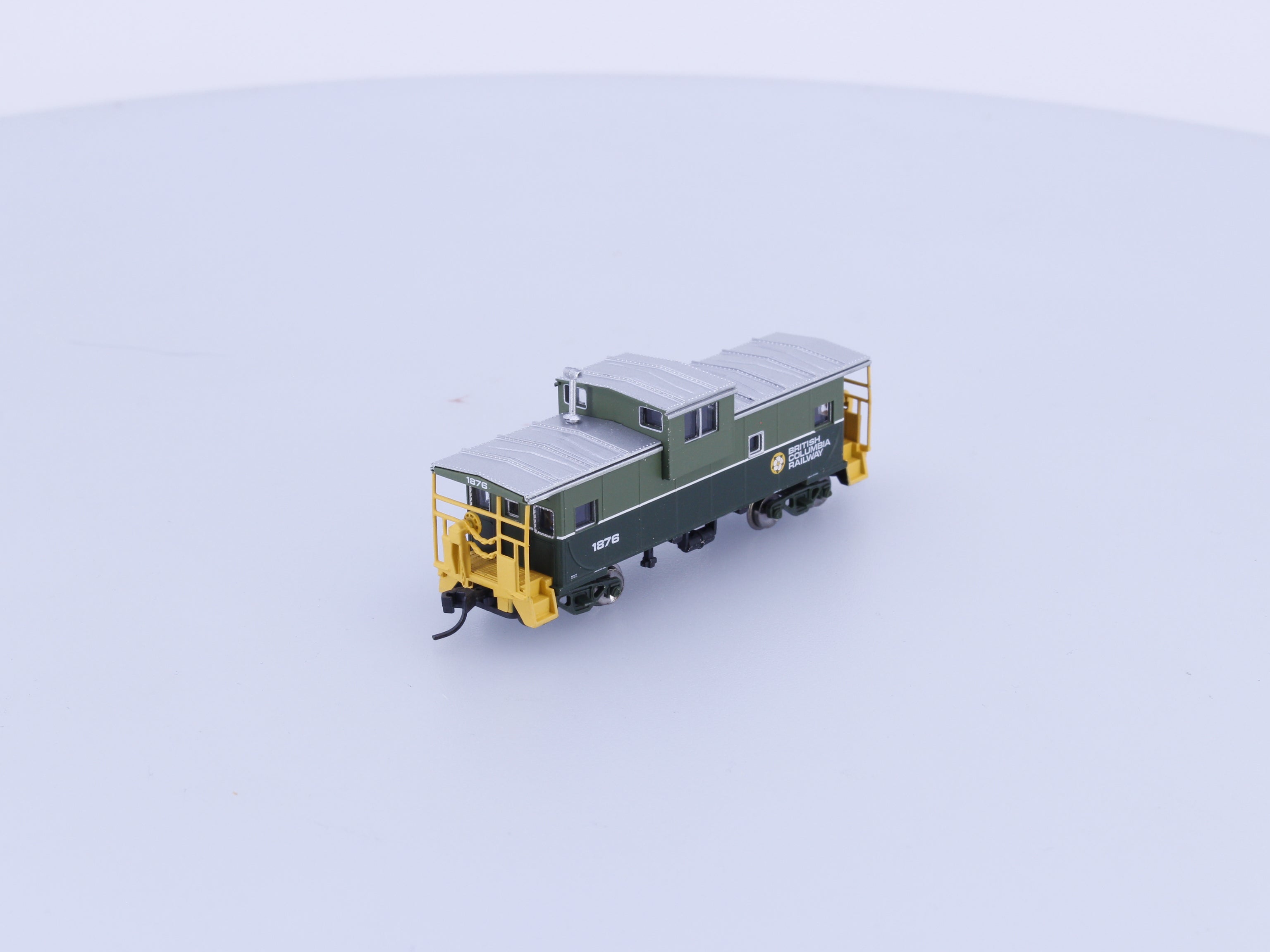 Atlas 50000288 N Extended Vision Caboose BC Rail (BCOL) 1876