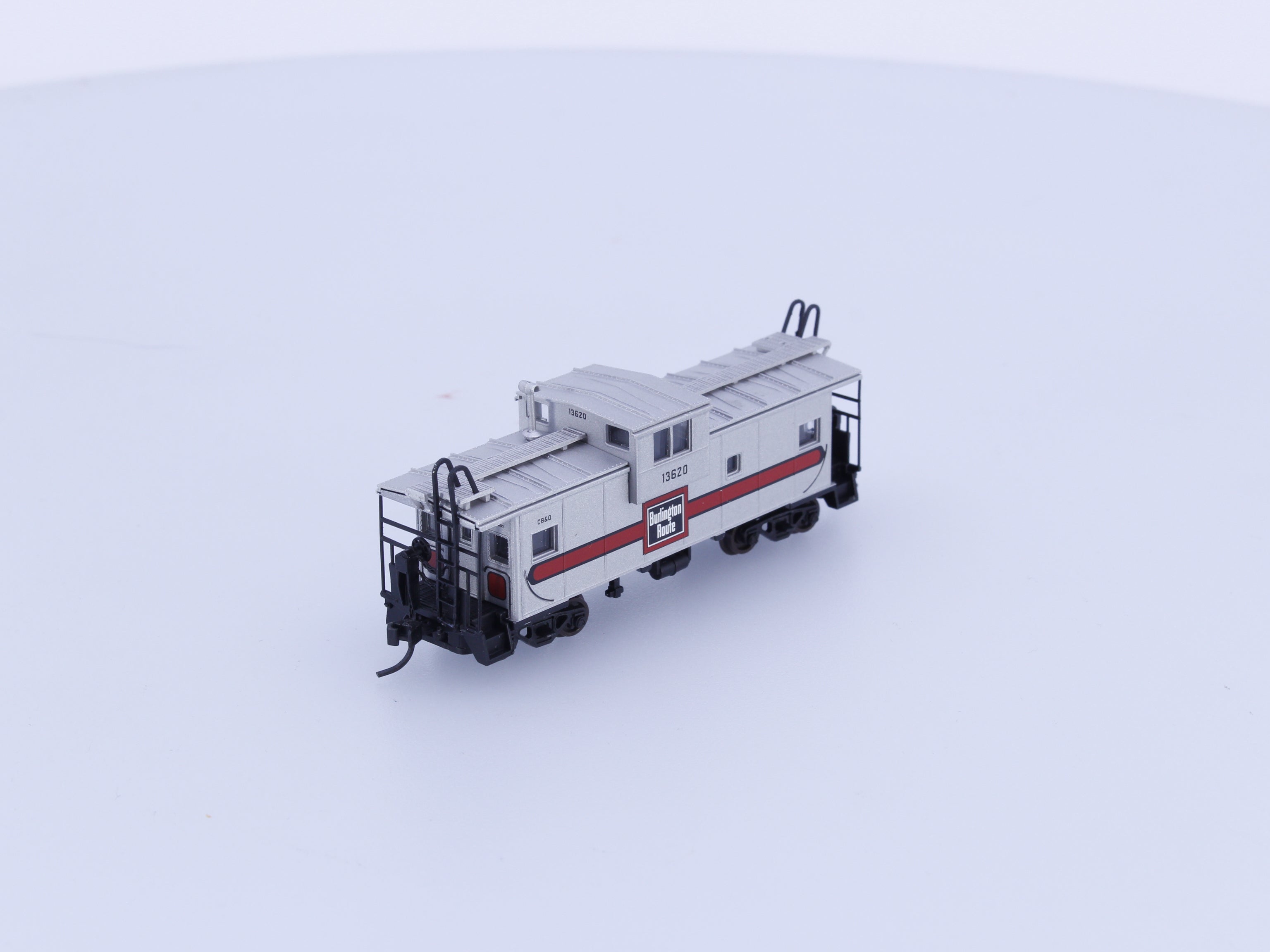 Atlas 50000985 N Extended Vision Caboose Chicago Burlington and Quincey (CBQ) 13620