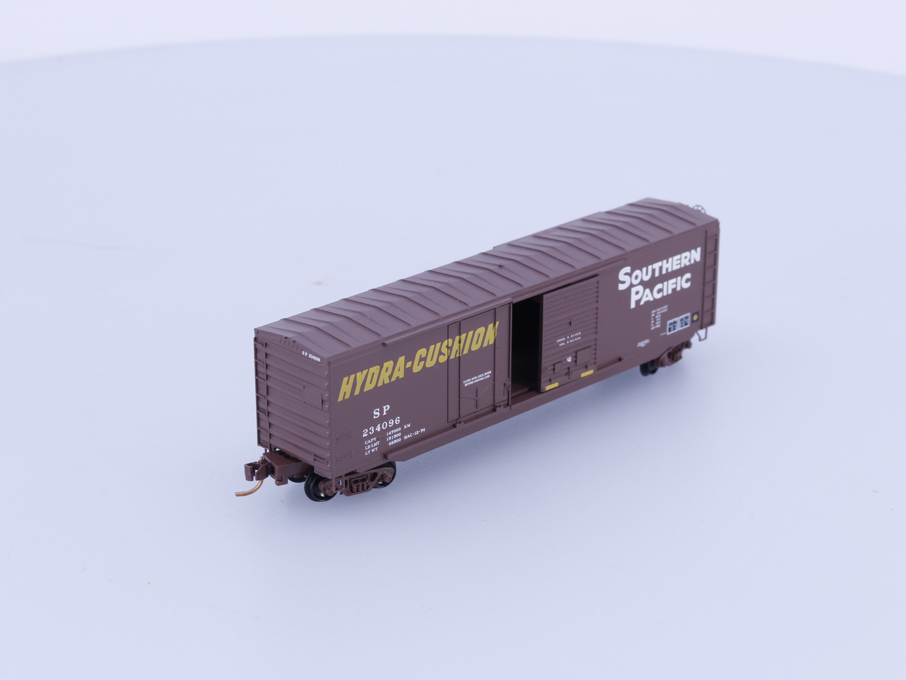 Micro Trains 07600110 N Boxcar, 50', Steel Southern Pacific (SP) 234096