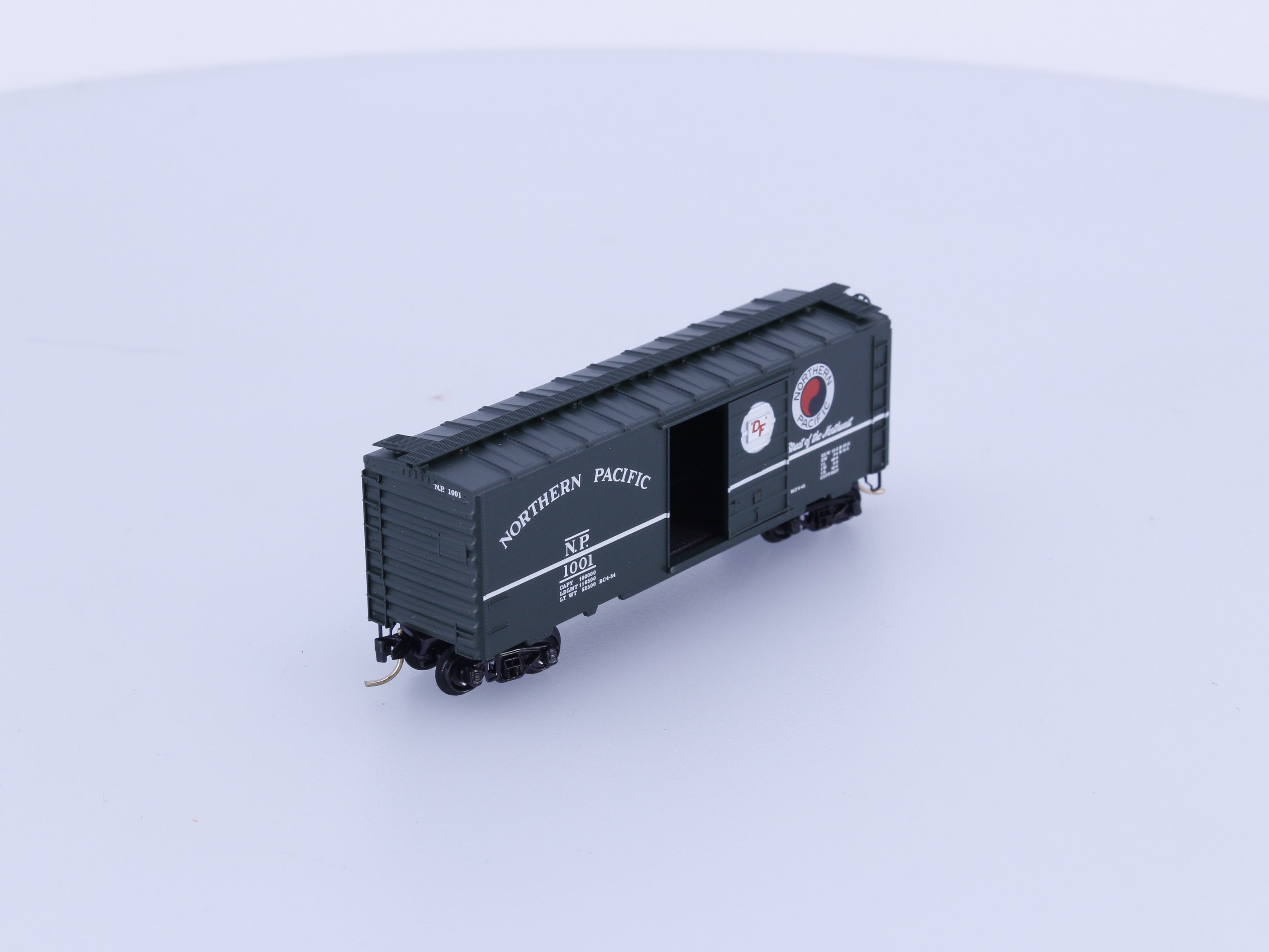 Micro Trains 20236 N Boxcar, 40', PS-1 Northern Pacific (NP) 1001 (#2)