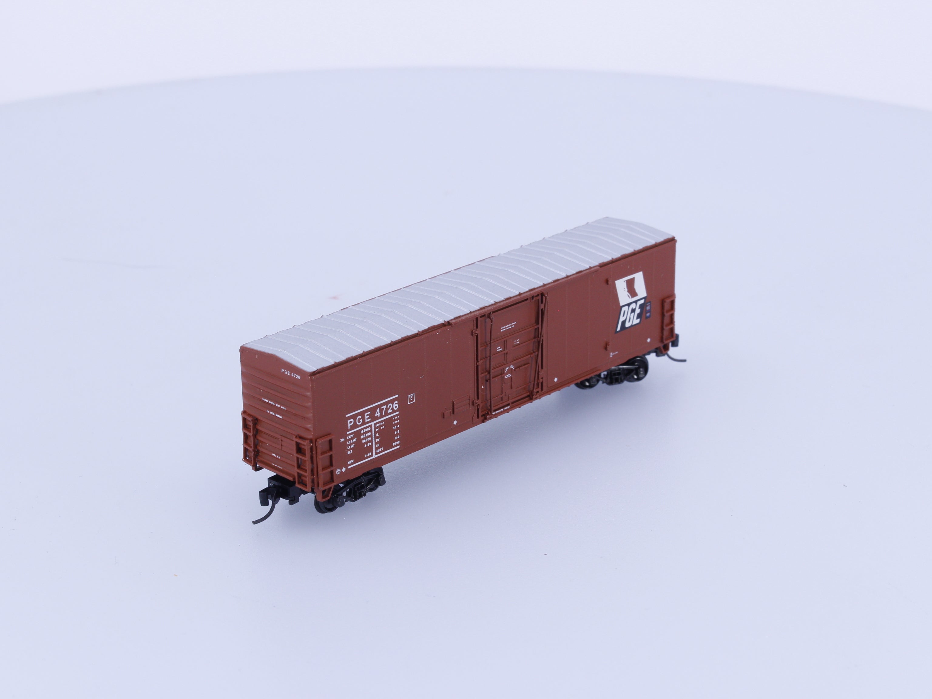 Trueline Trains TLT600074 N 50' Map Scheme Box Car Pacific Great Eastern (PGE) 4689