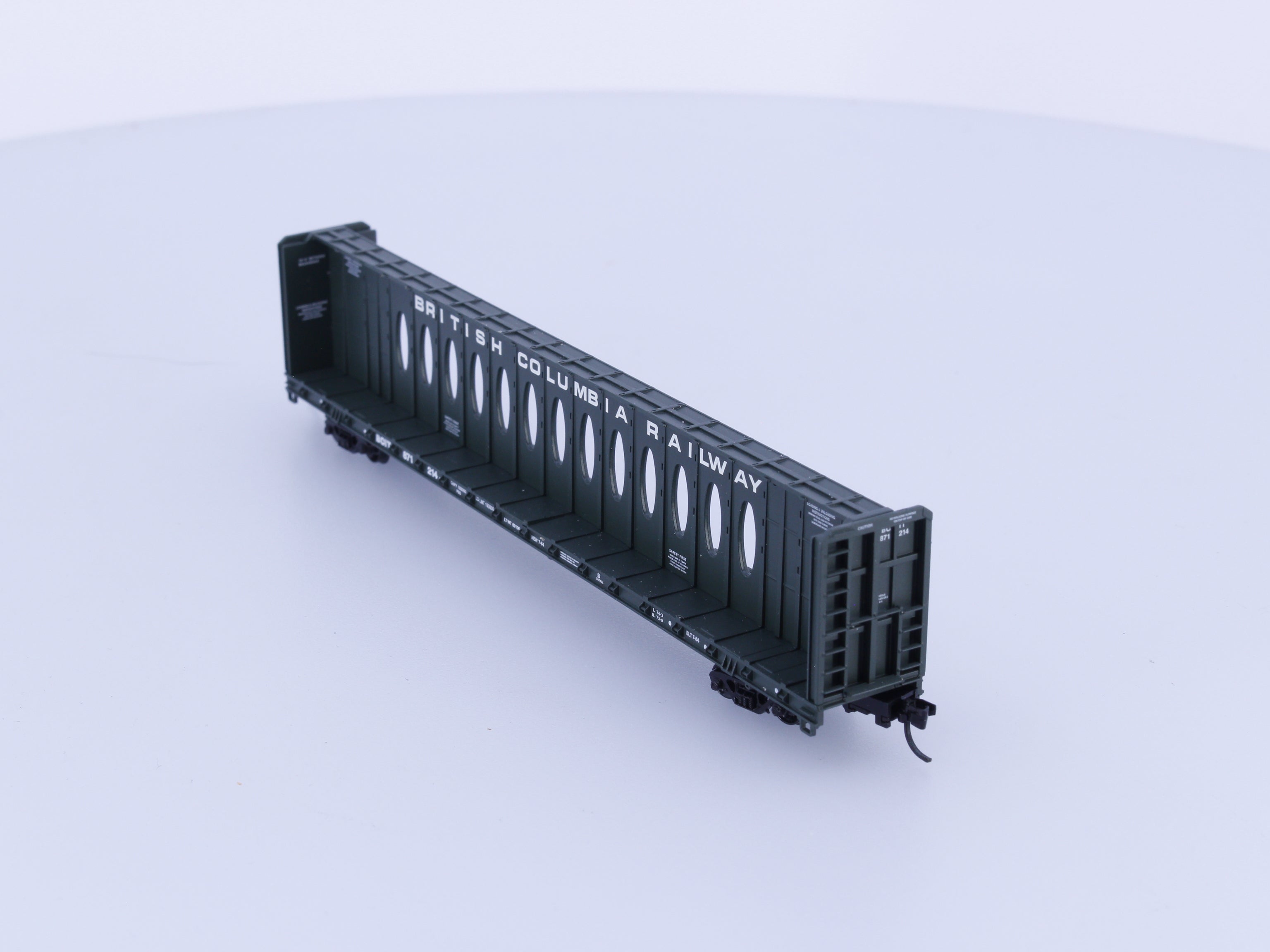 Red Caboose RN-16605-11 N Centerbeam Flat Car BC Rail (BCOL) 871214