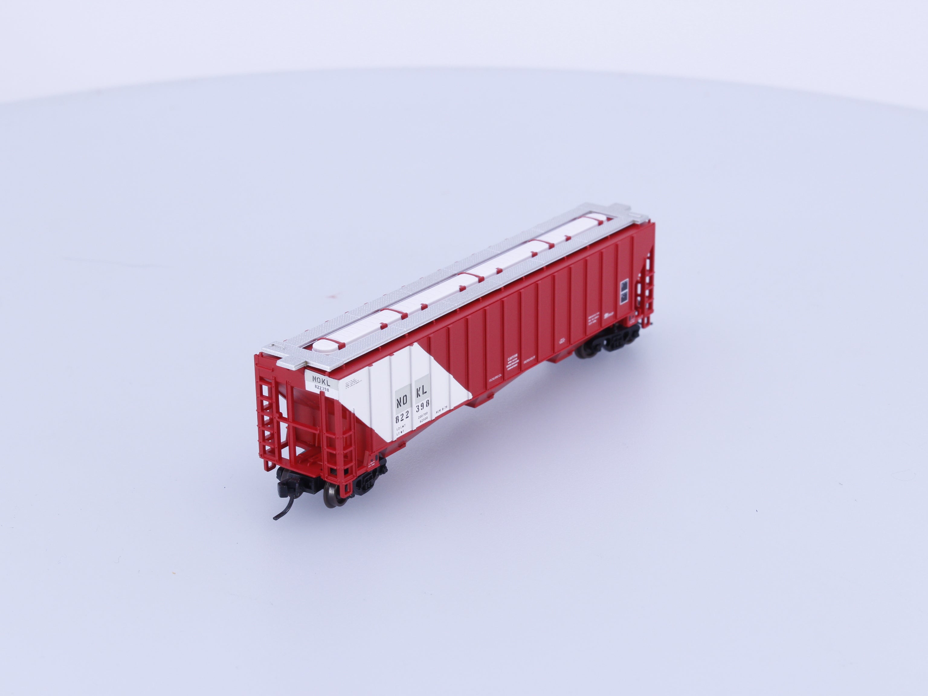Atlas 50000031 N Thrall 4750 Covered Hopper Car Northwestern Oklahoma Railroad (NOKL) 822398