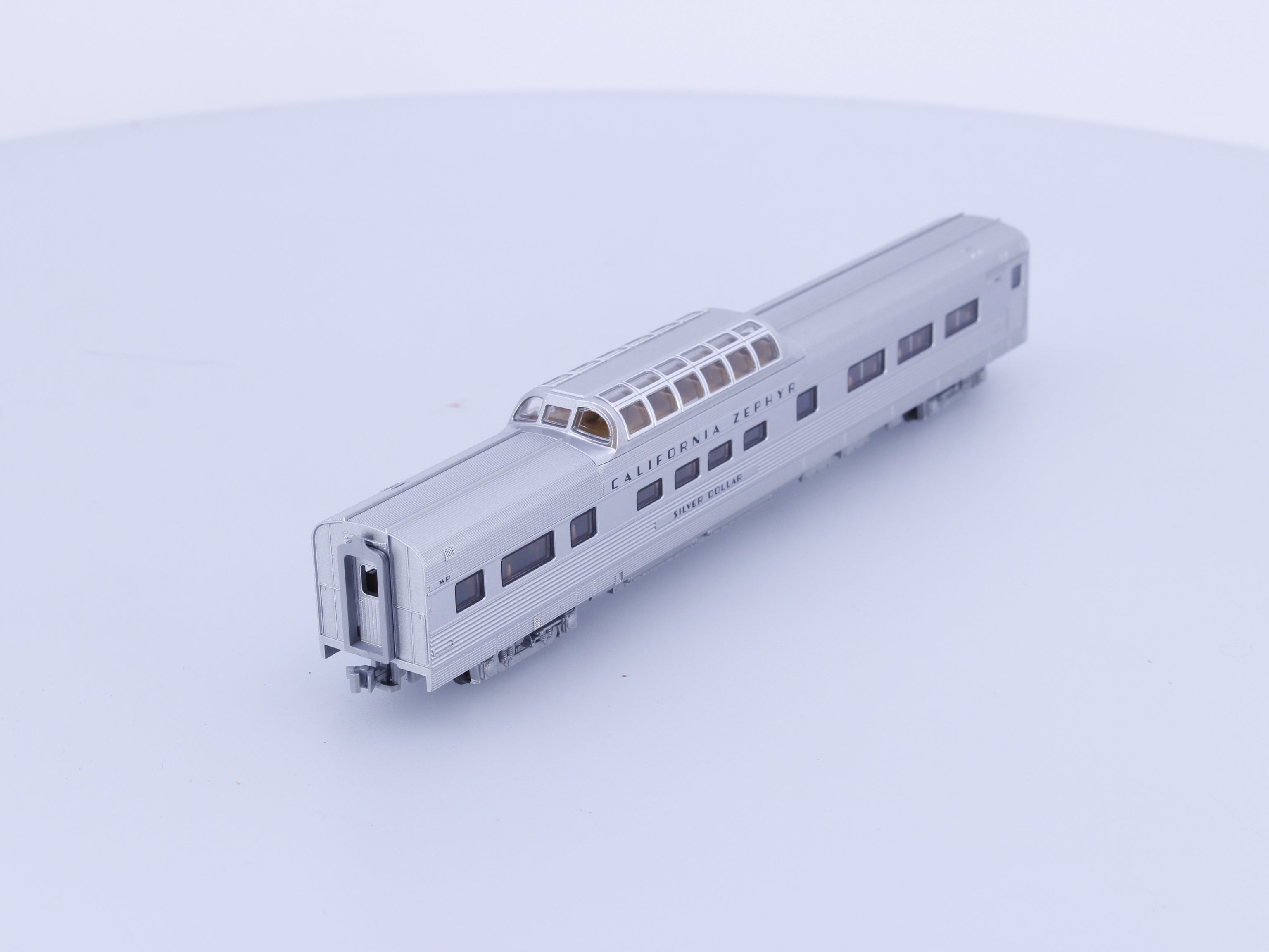 Kato CZDC N Dome Car Western Pacific (WP) Silver Dollar