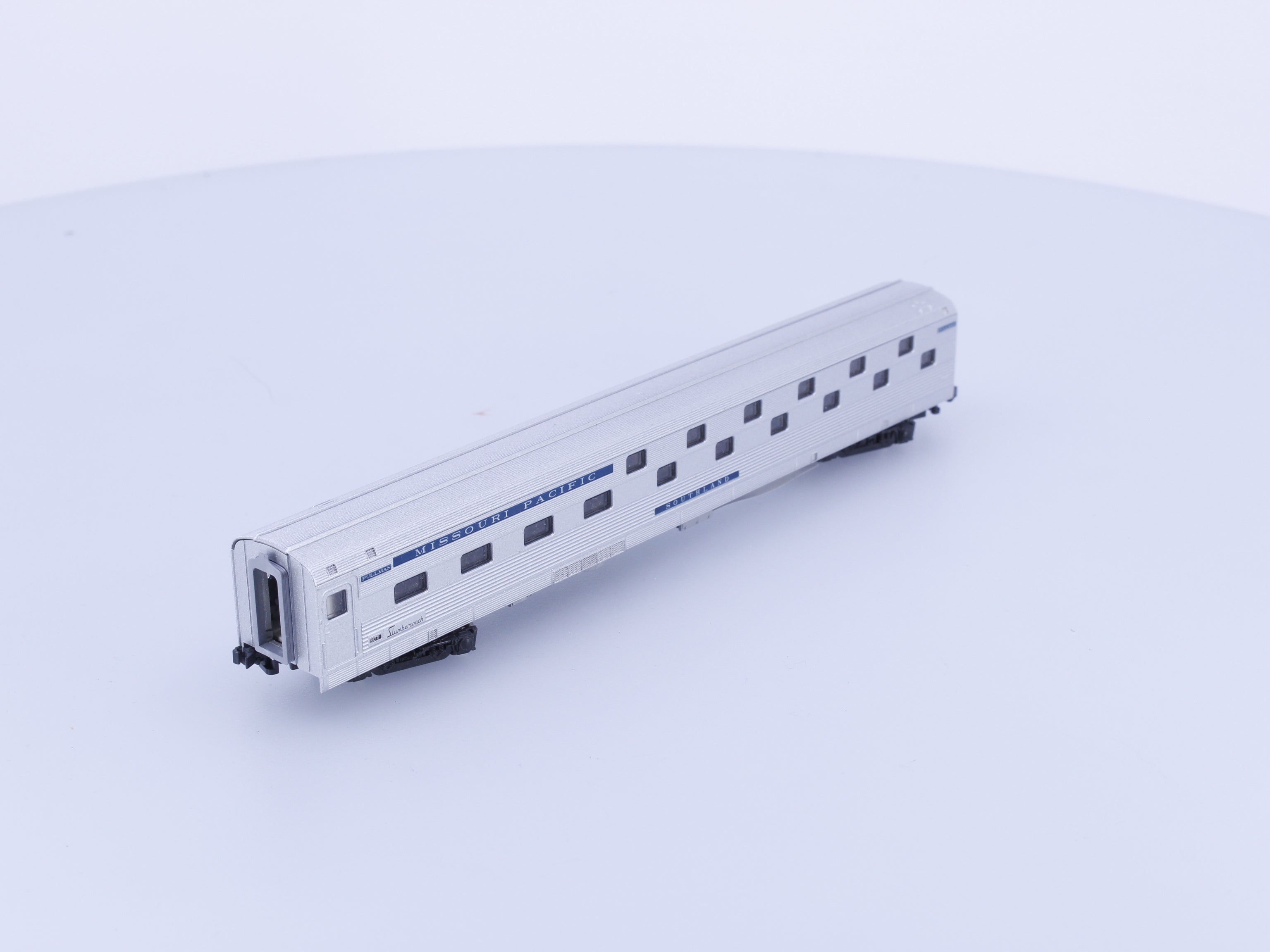 Kato SC N Slumber Coach Sleeper Missouri Pacific (MP) Southland