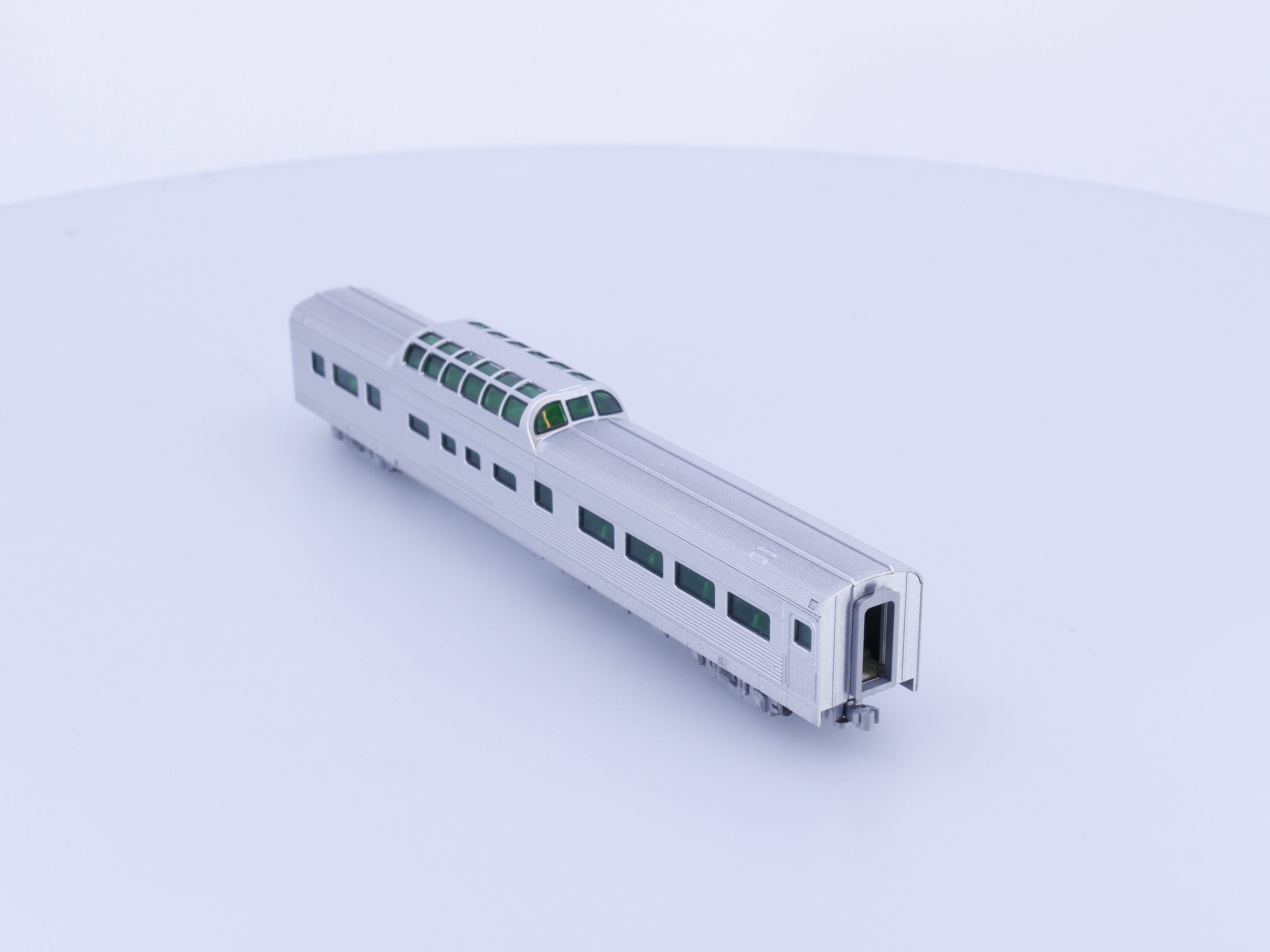Kato PDC N Dome Passenger Car Undecorated