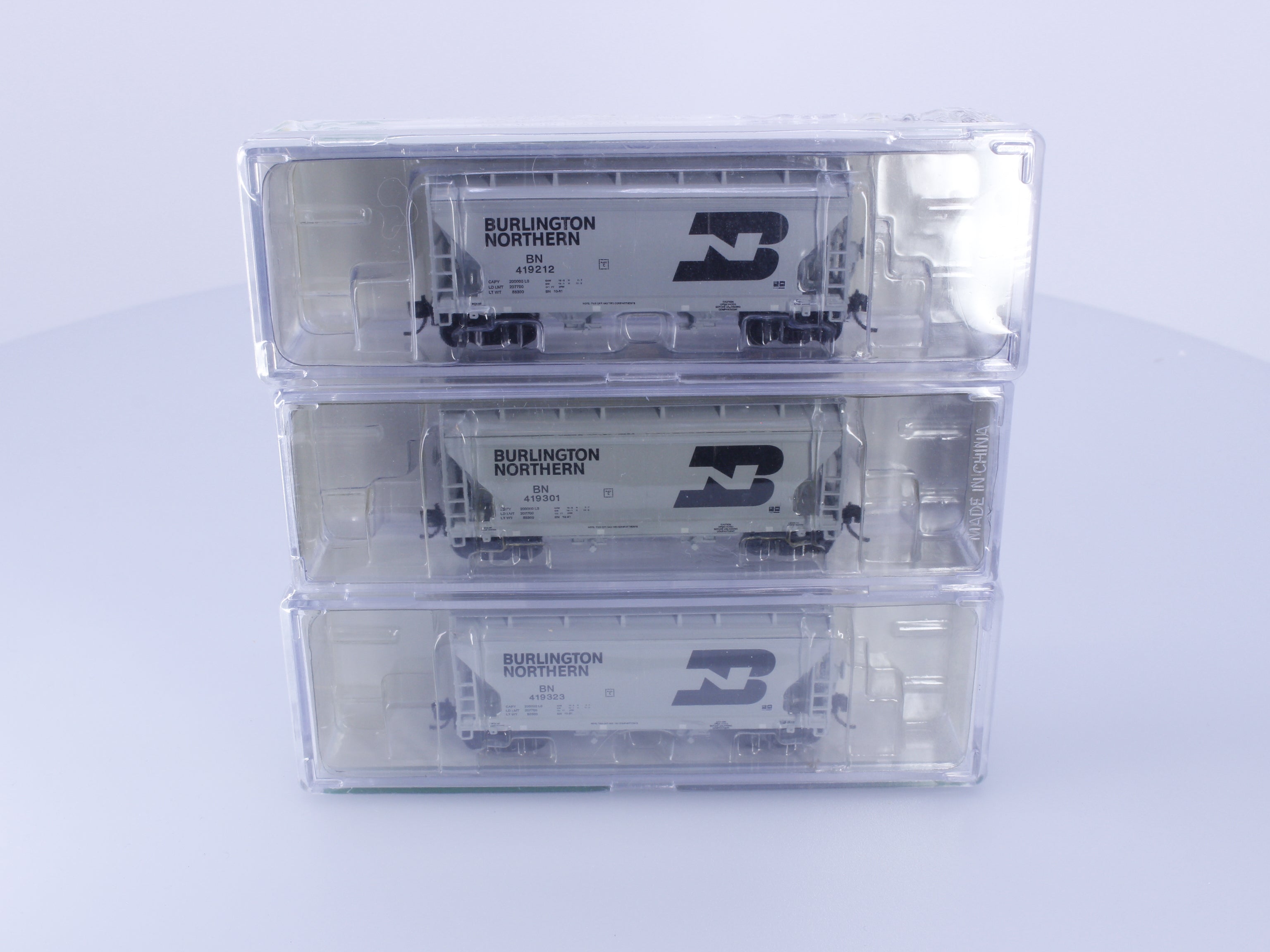 Pacific Western Rail Systems 1050-3D N 3 Pack ACF 2 Bay Covered Hopper Cars Burlington Northern (BN)