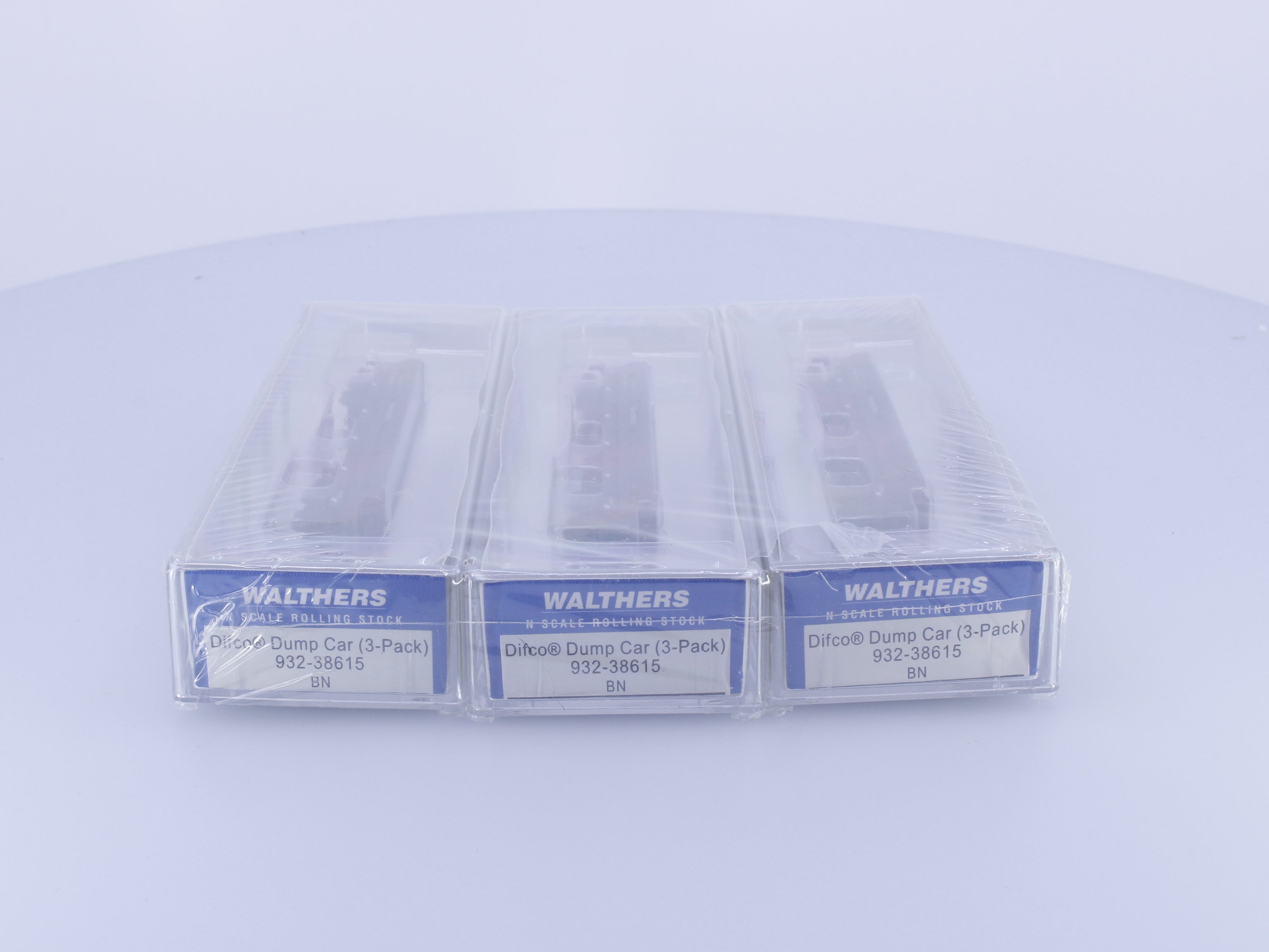 Walthers 932-38615 N 3 Pack Difco Dump Cars Burlington Northern (BN)
