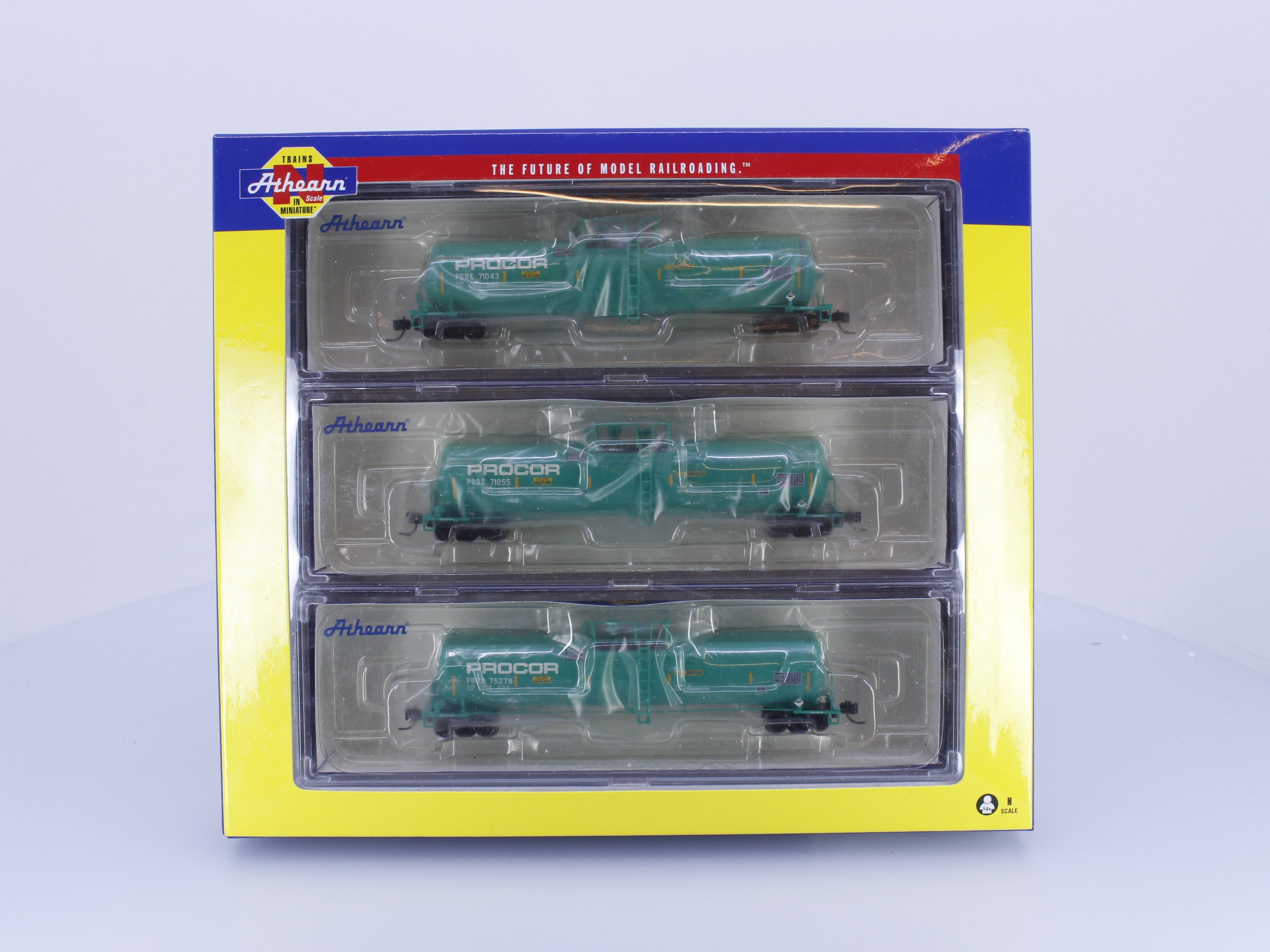 Athearn 24347 N UTLX 30K Gallon Tank Car 3 Pack Procor Leasing (PROX) 71043-75279