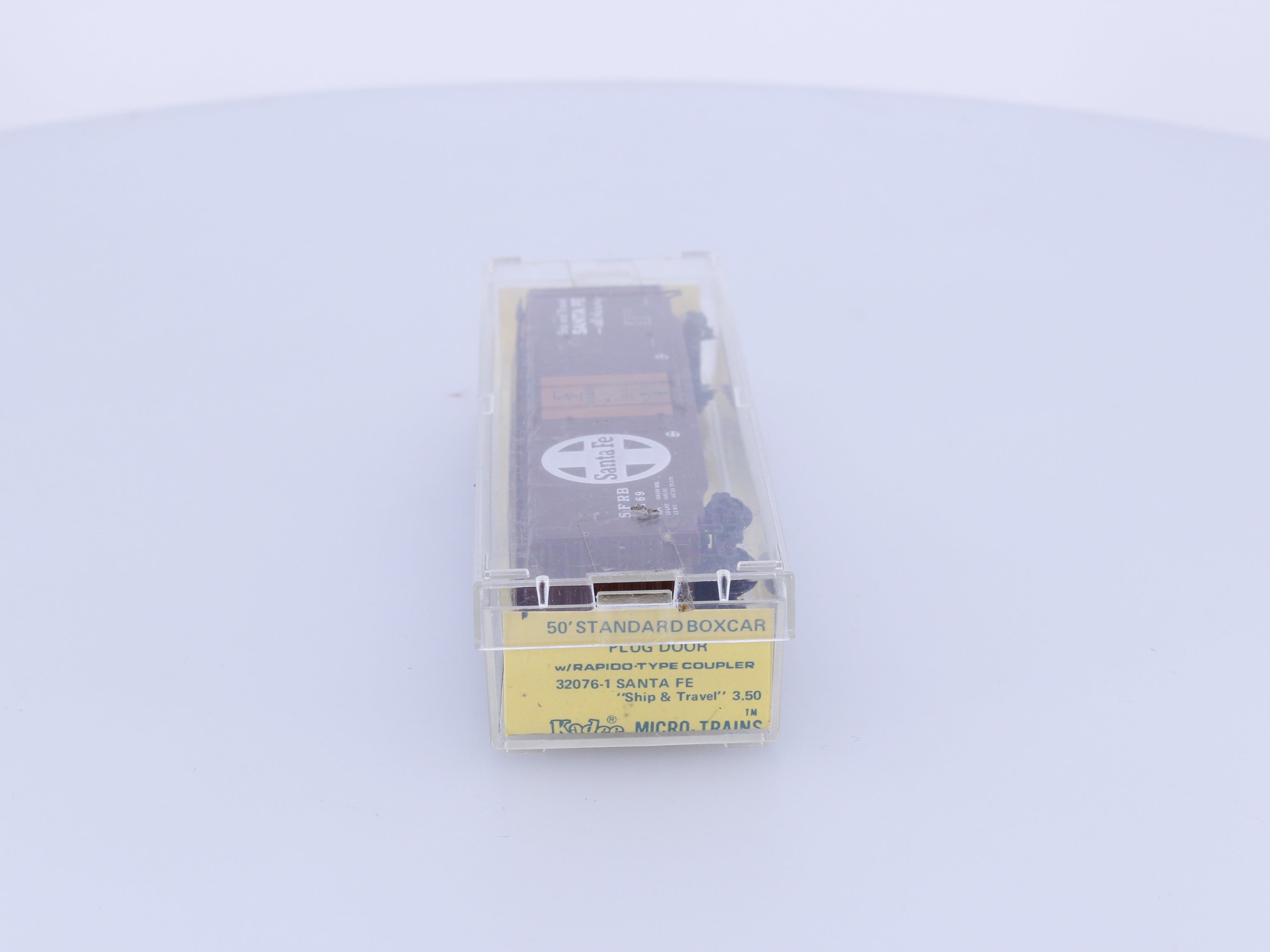 Micro Trains 32076-1 N 50' Standard Box Car, Plug Door Santa Fe (SF) 6169