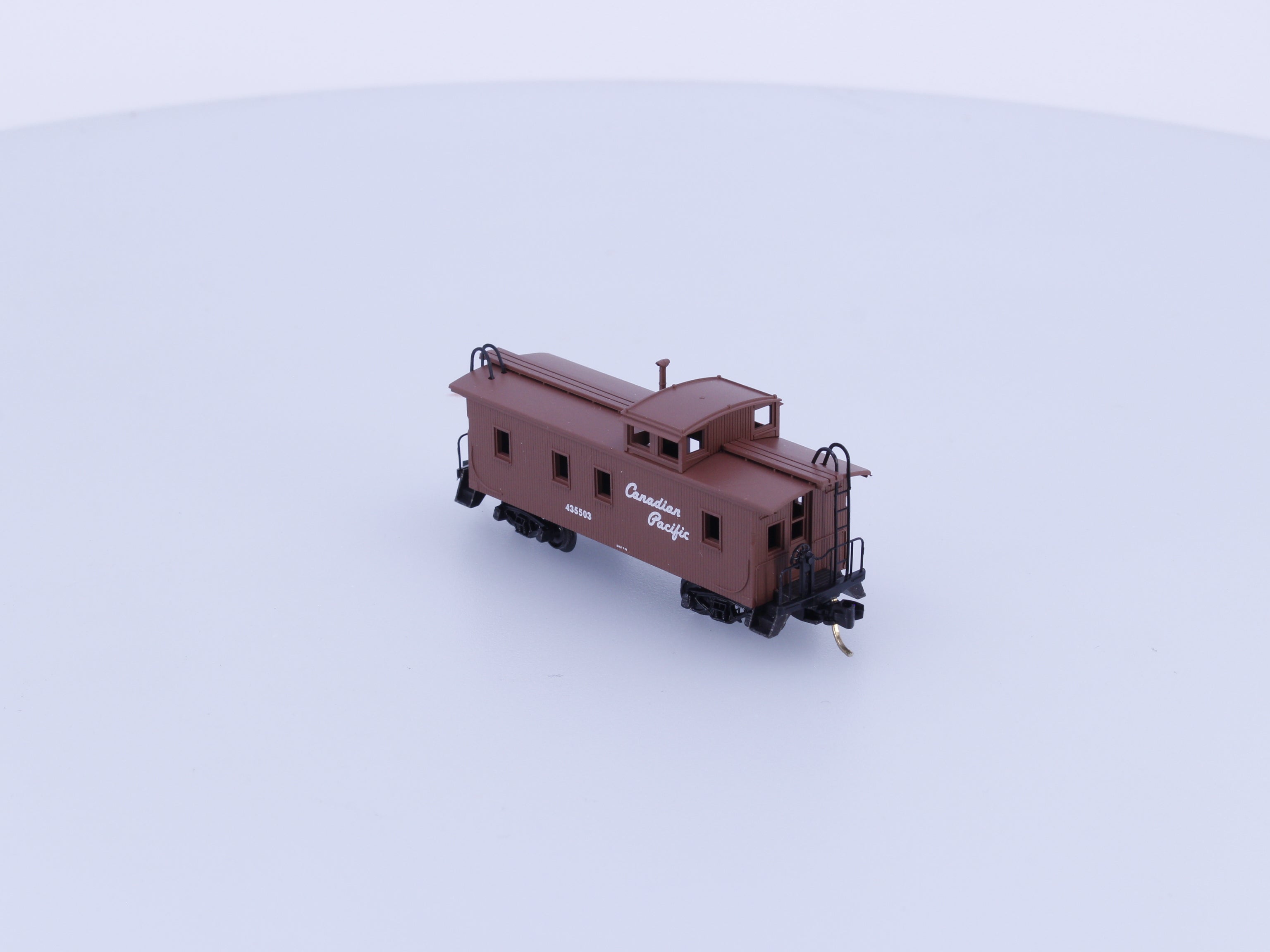 Micro Trains 51010 N Caboose, Cupola, Wood Canadian Pacific (CP) 435503