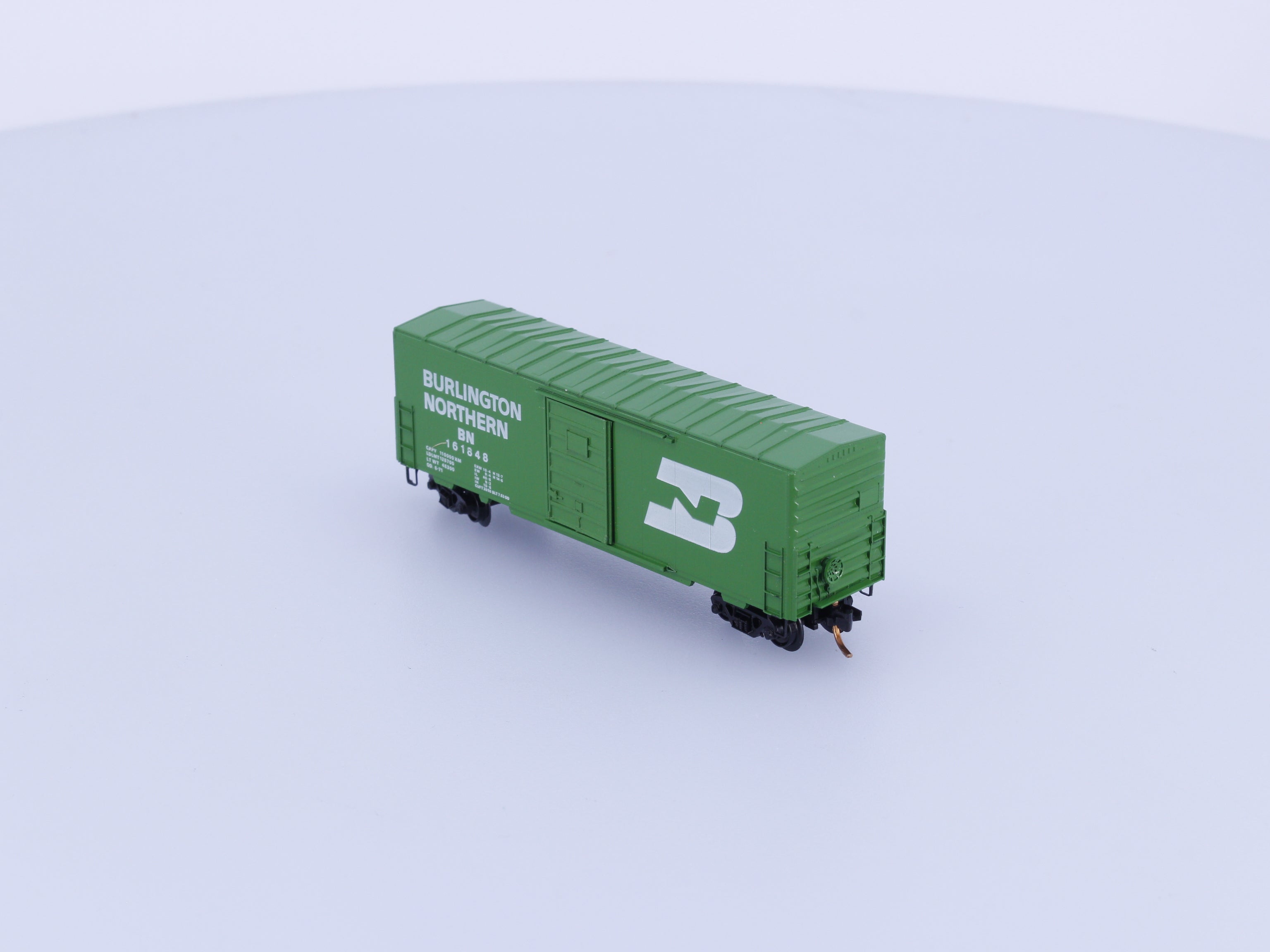 Micro Trains 24041 N 40' Standard Box Car Single Door Burlington Northern (BN) 161848