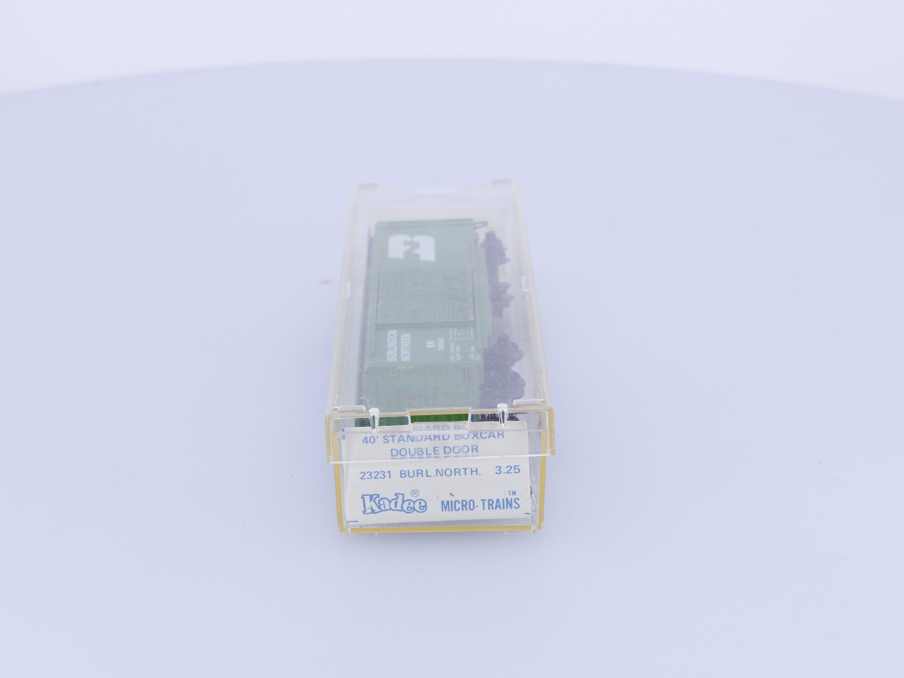 Micro Trains 23231 N 40' Standard Box Car Double Doors Burlington Northern (BN) 198961