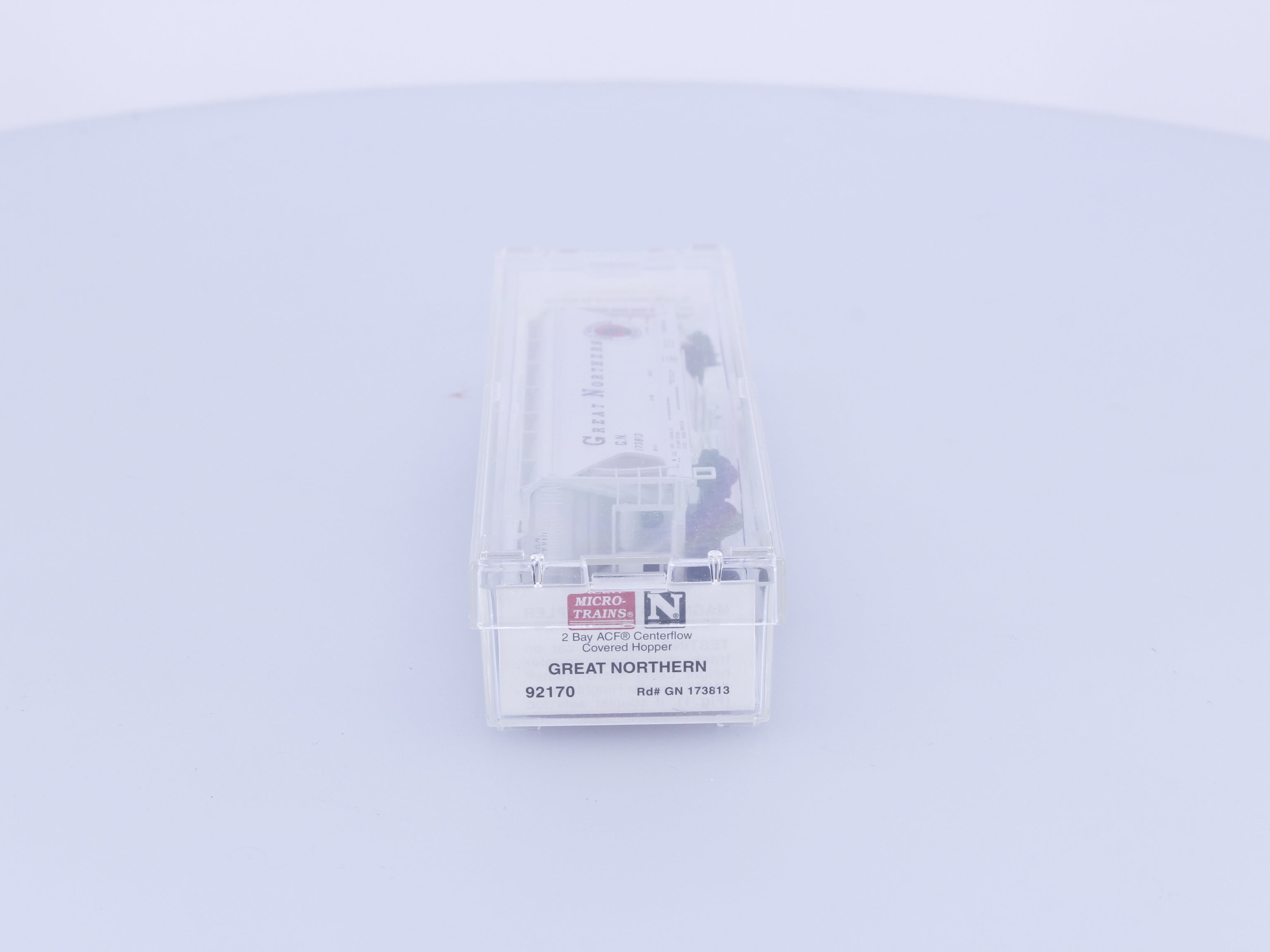 Micro Trains 92170 N Covered Hopper, 2-Bay, ACF Centerflow Great Northern (GN) 173813