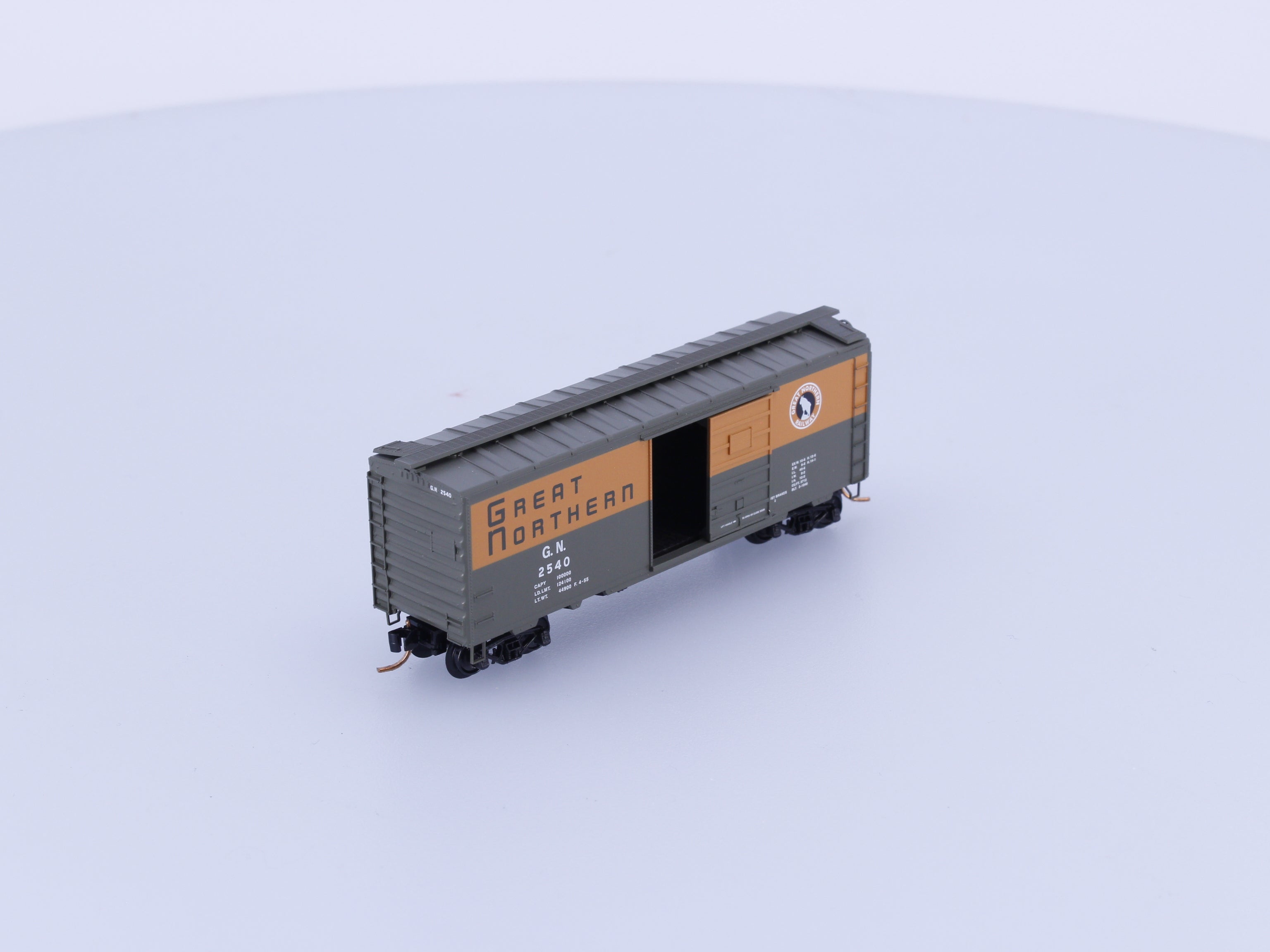 Micro Trains NSC 05-30 N 40' Standard Box Car Single Door Great Northern (GN) 2540