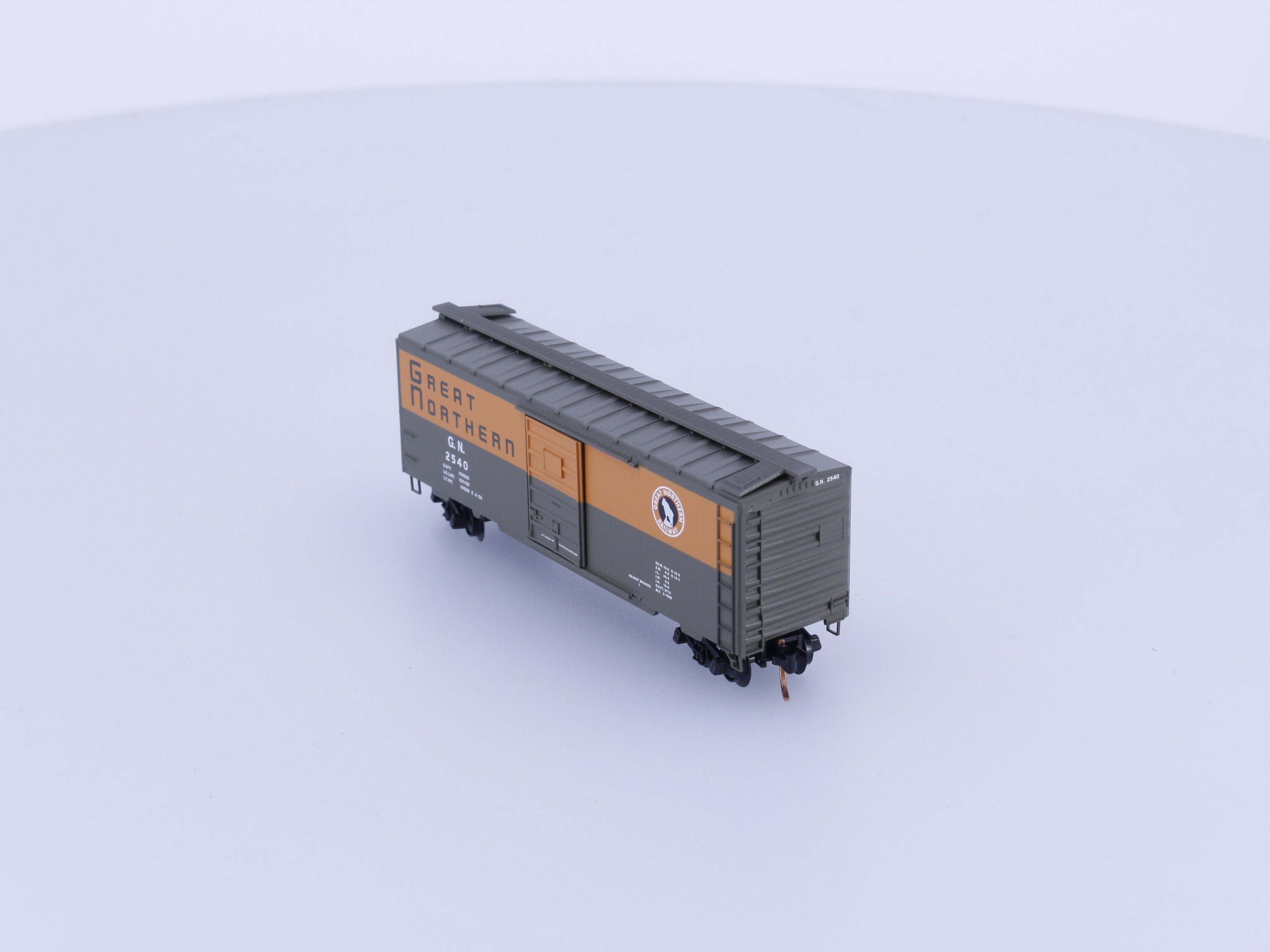Micro Trains NSC 05-30 N 40' Standard Box Car Single Door Great Northern (GN) 2540