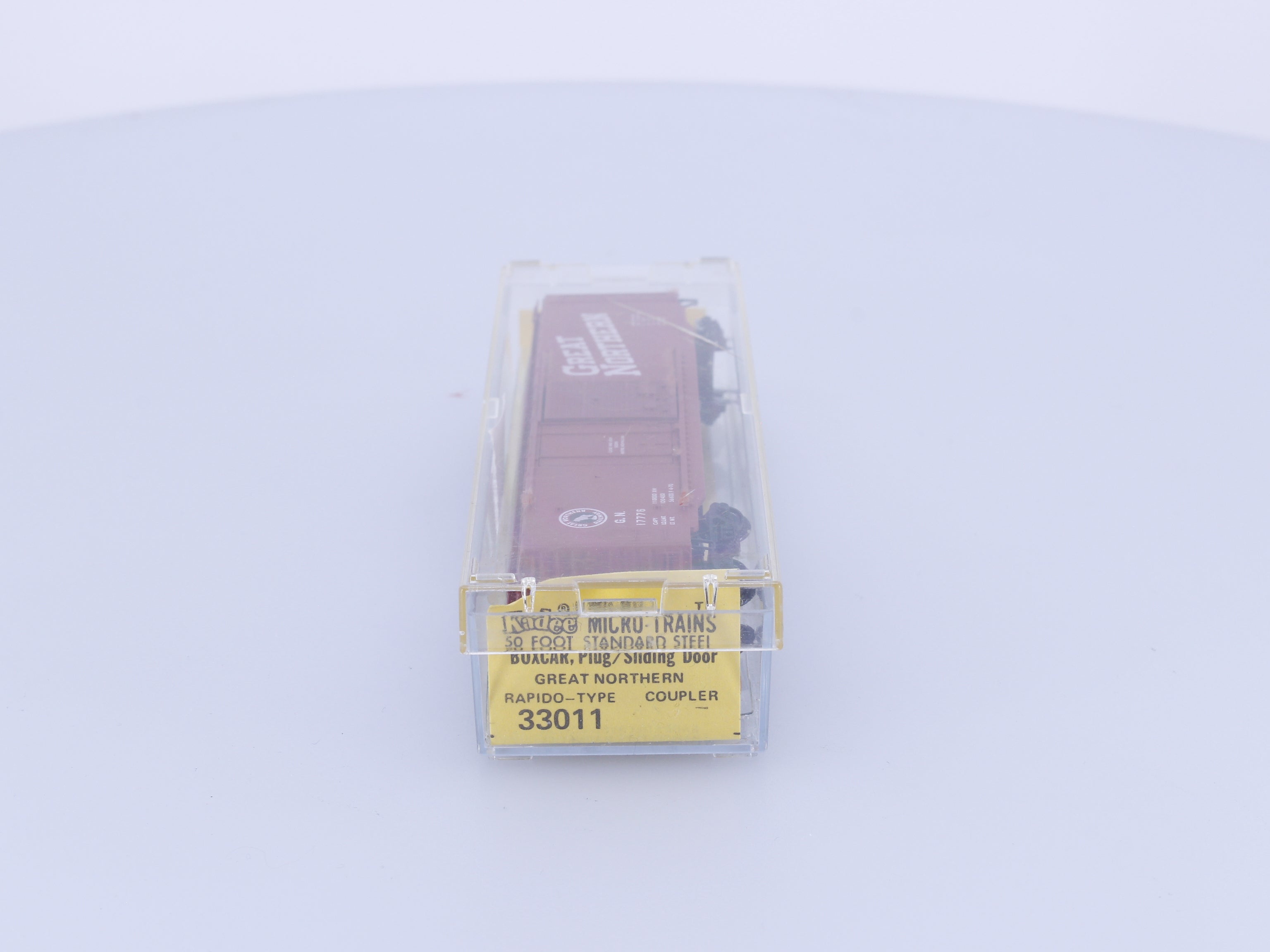 Micro Trains 33011 N 50' Standard Box Car, Plug/Sliding Door Great Northern (GN) 17776 (#2)