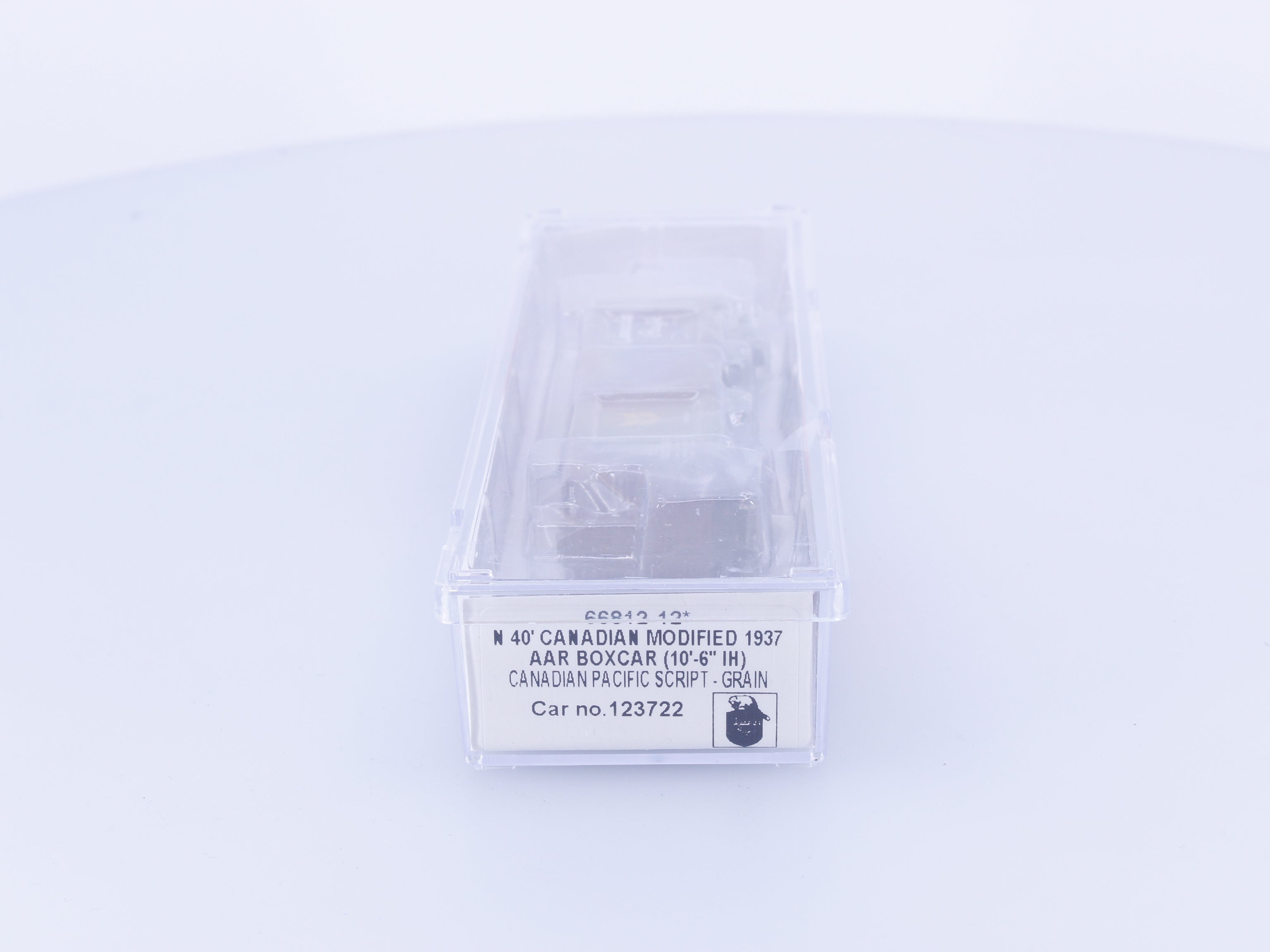 InterMountain 66812-12 N AAR 40' Box Car Canadian Pacific (CP) 123722