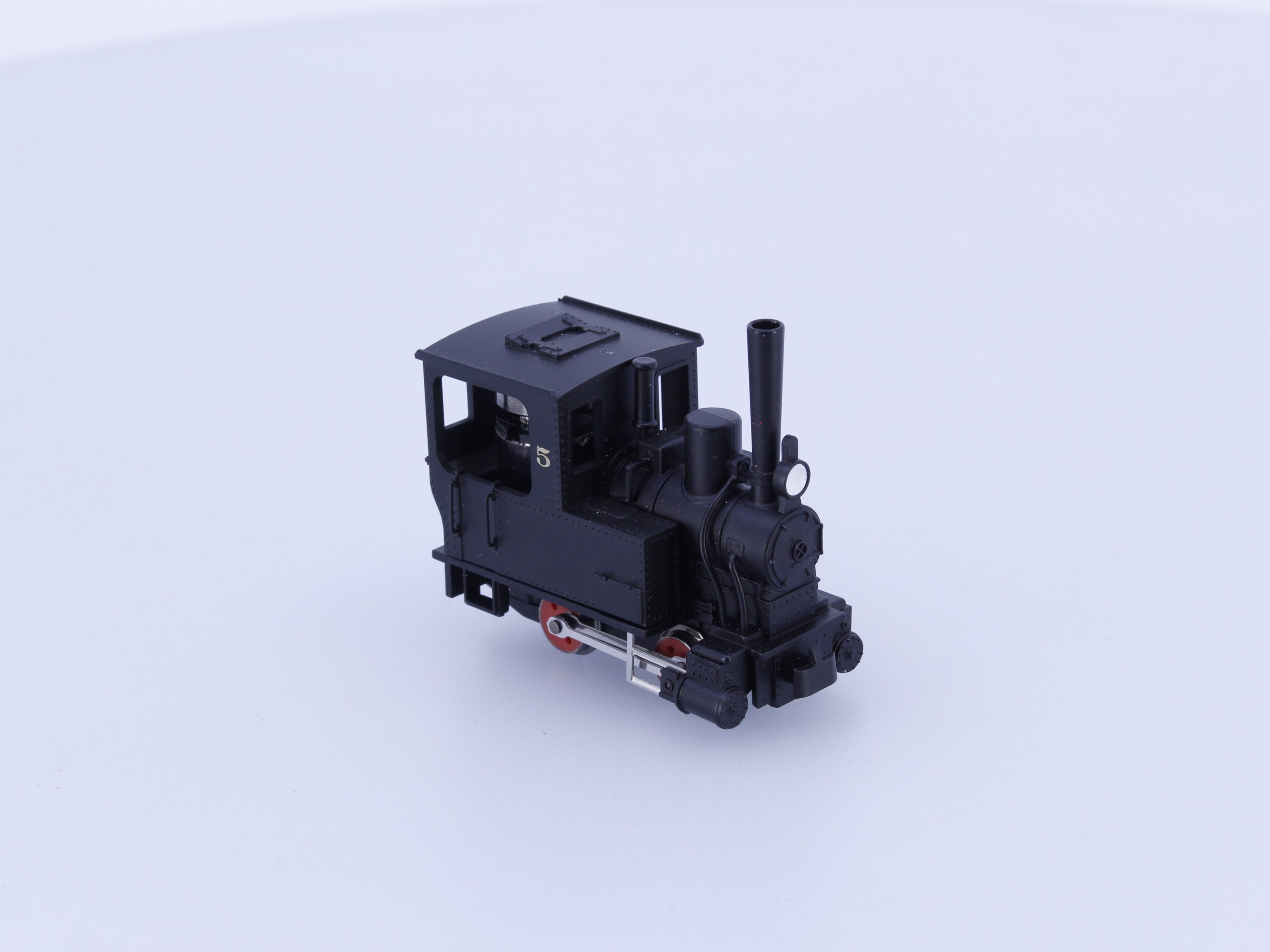 Minitrains 5041 N 0-4-0 Steam Locomotive Analog DC