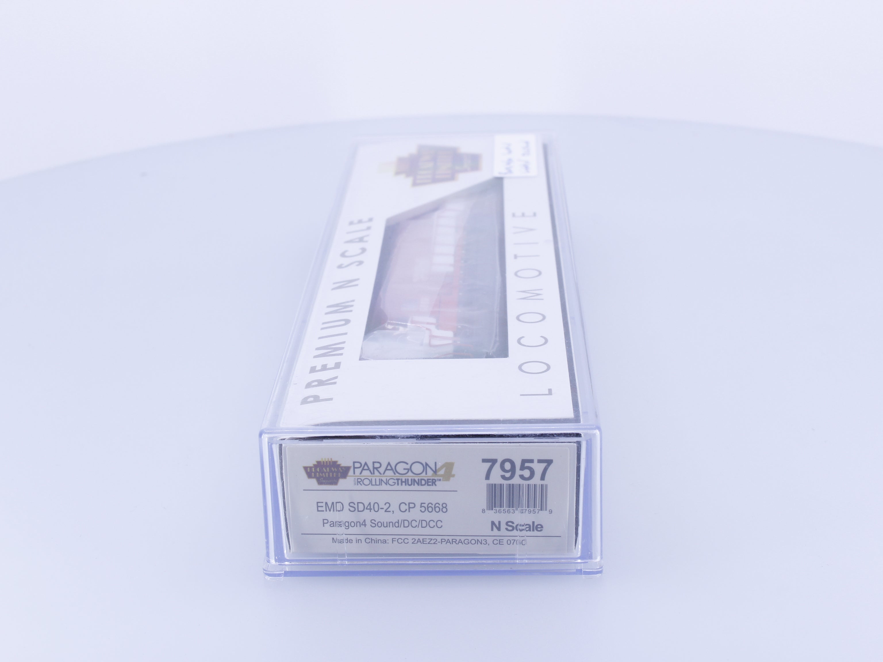 Broadway Limited Imports 7957 N EMD SD40-2 Diesel Locomotive Canadian Pacific (CP) 5668 DCC & Sound