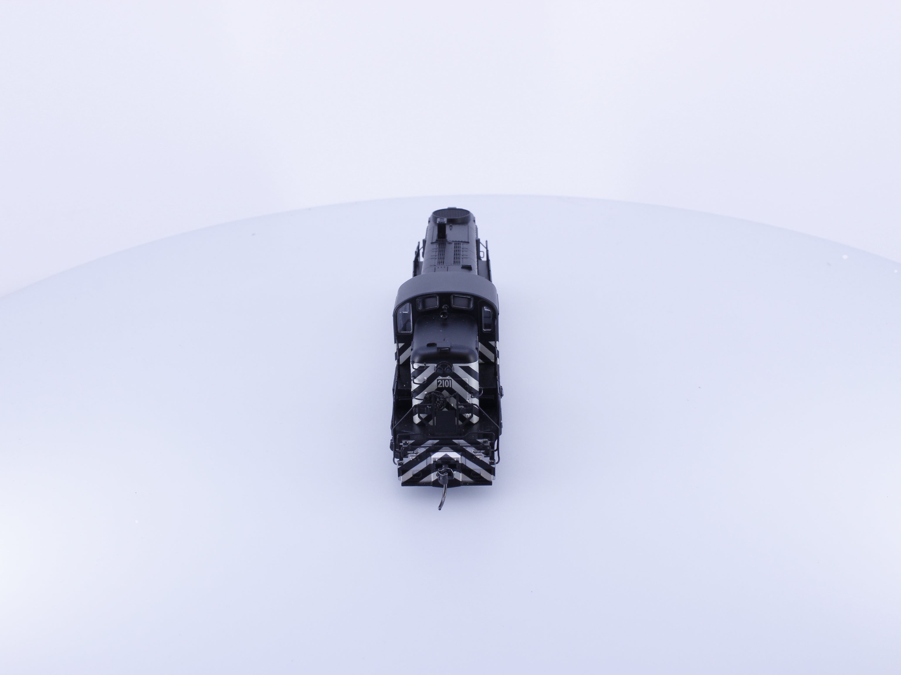 Atlas 10001944 HO RSD-4/5 Diesel Locomotive Santa Fe (SF) 2101 DCC