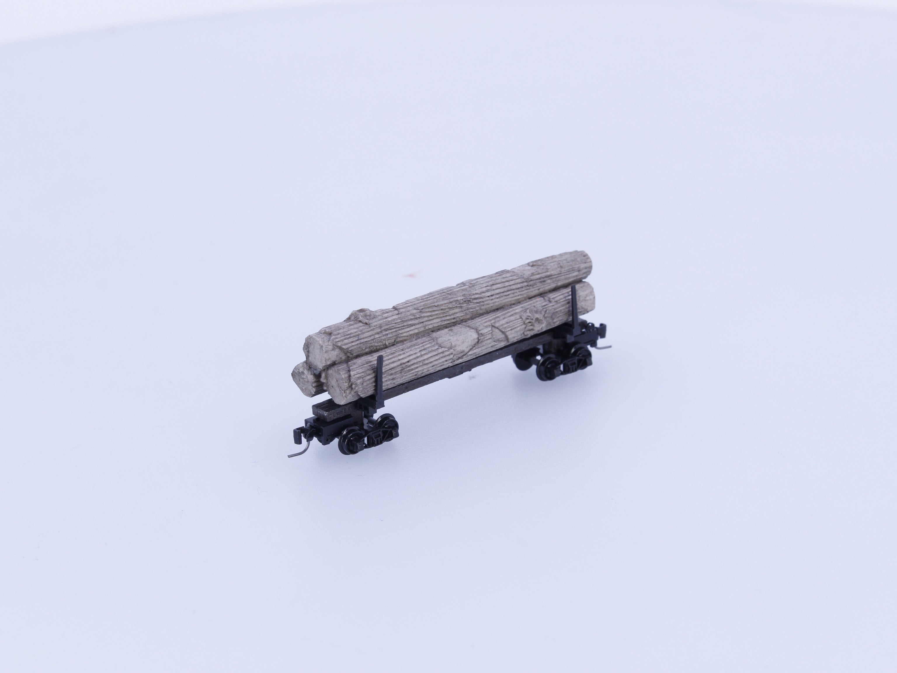 Micro Trains 538 00 020 Z 40' Modern Log Car and Log Load