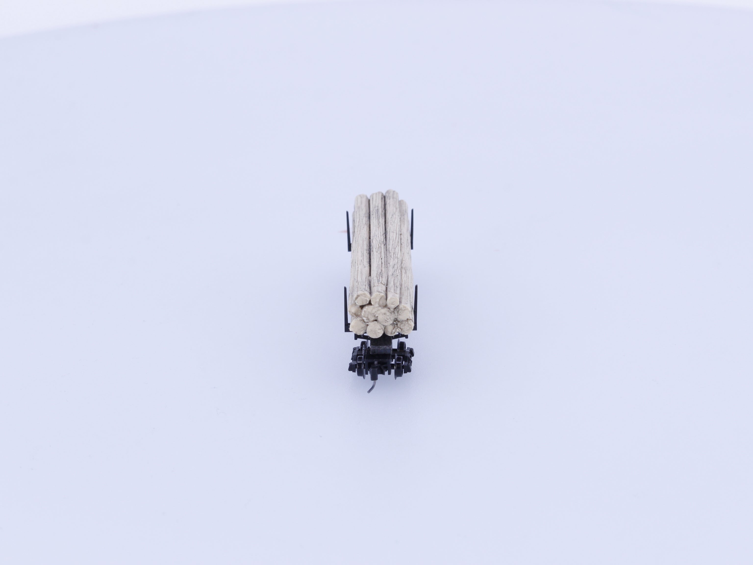 Micro Trains 538 00 050 Z 40' Modern Log Car and Log Load