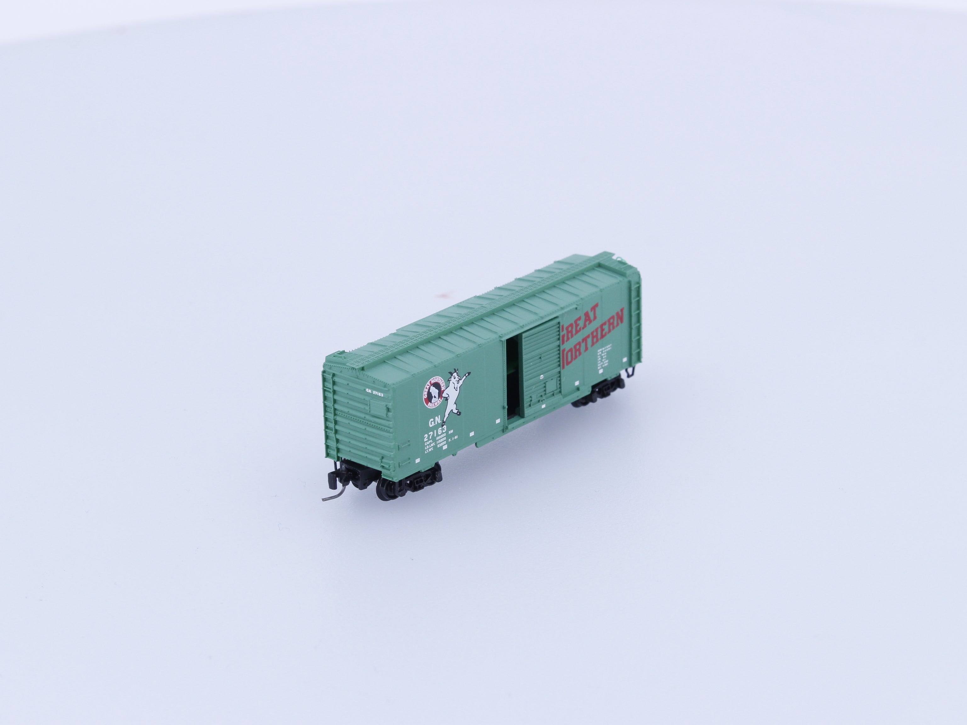 Micro Trains 500 00 442 Z 40' Standard Box Car Single Door Great Northern (GN) 27163