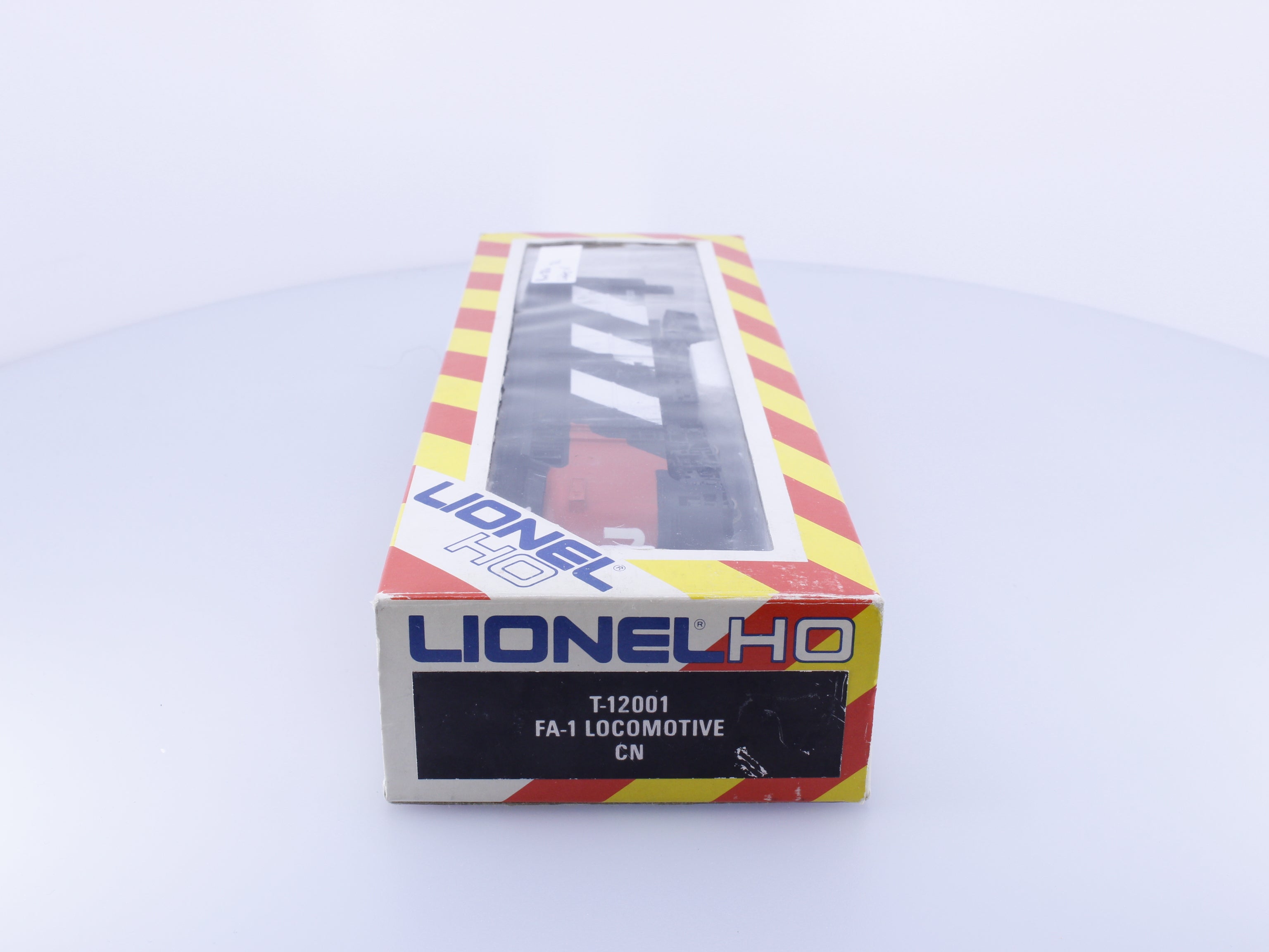 Lionel T-12001 HO FA-1 Diesel Locomotive Canadian National (CN) T-12001 Analog DC