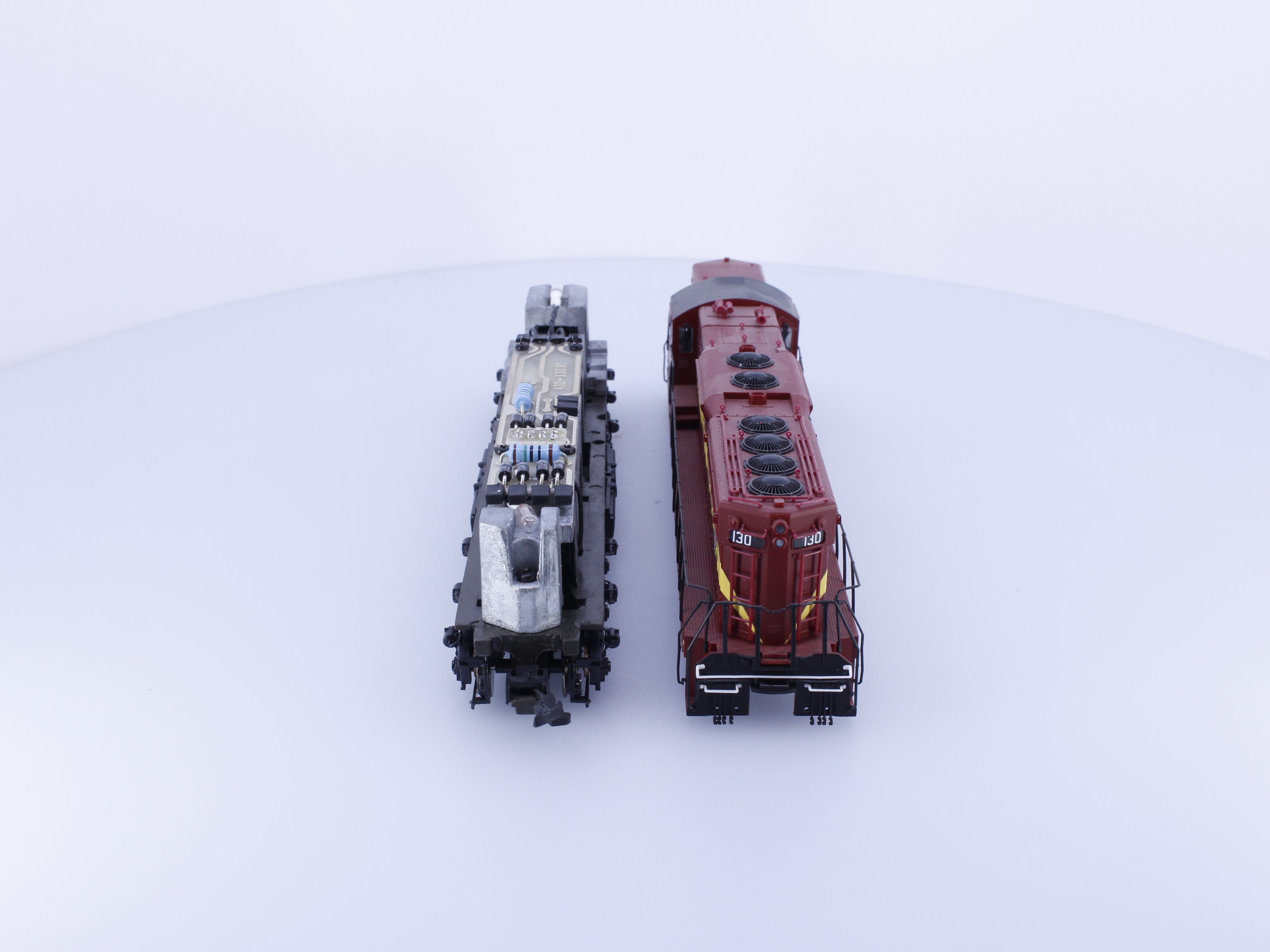 Proto 2000 21189 HO SD9 Diesel Locomotive Duluth Missabe and Iron Range Railway (DMIR) 130 Analog DC