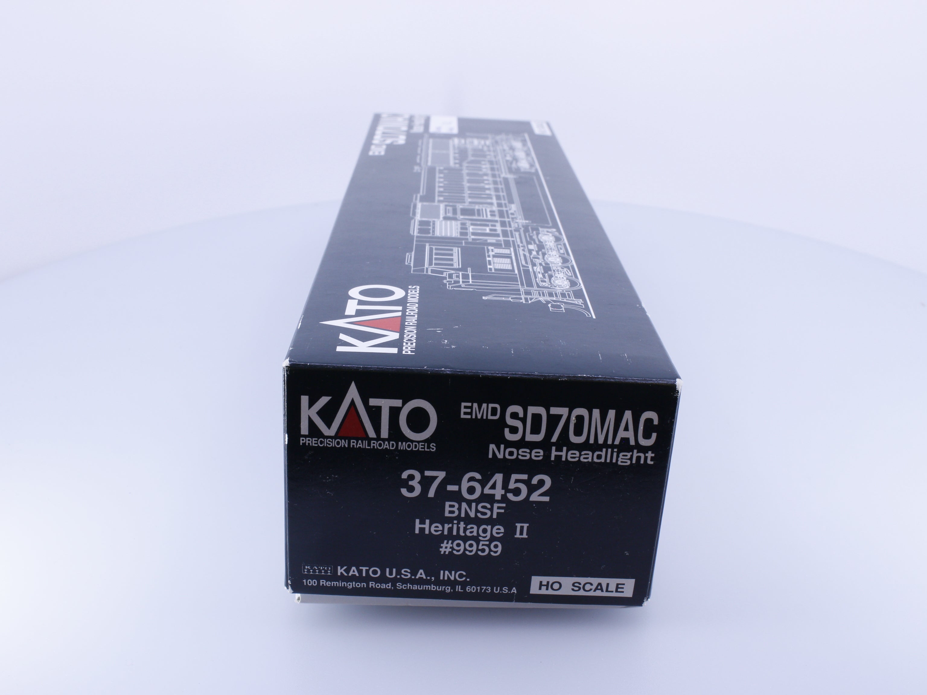 Kato 37-6452 HO EMD SD70MAC Diesel Locomotive Heritage II Burlington Northern Santa Fe (BNSF) 9959 Analog DC