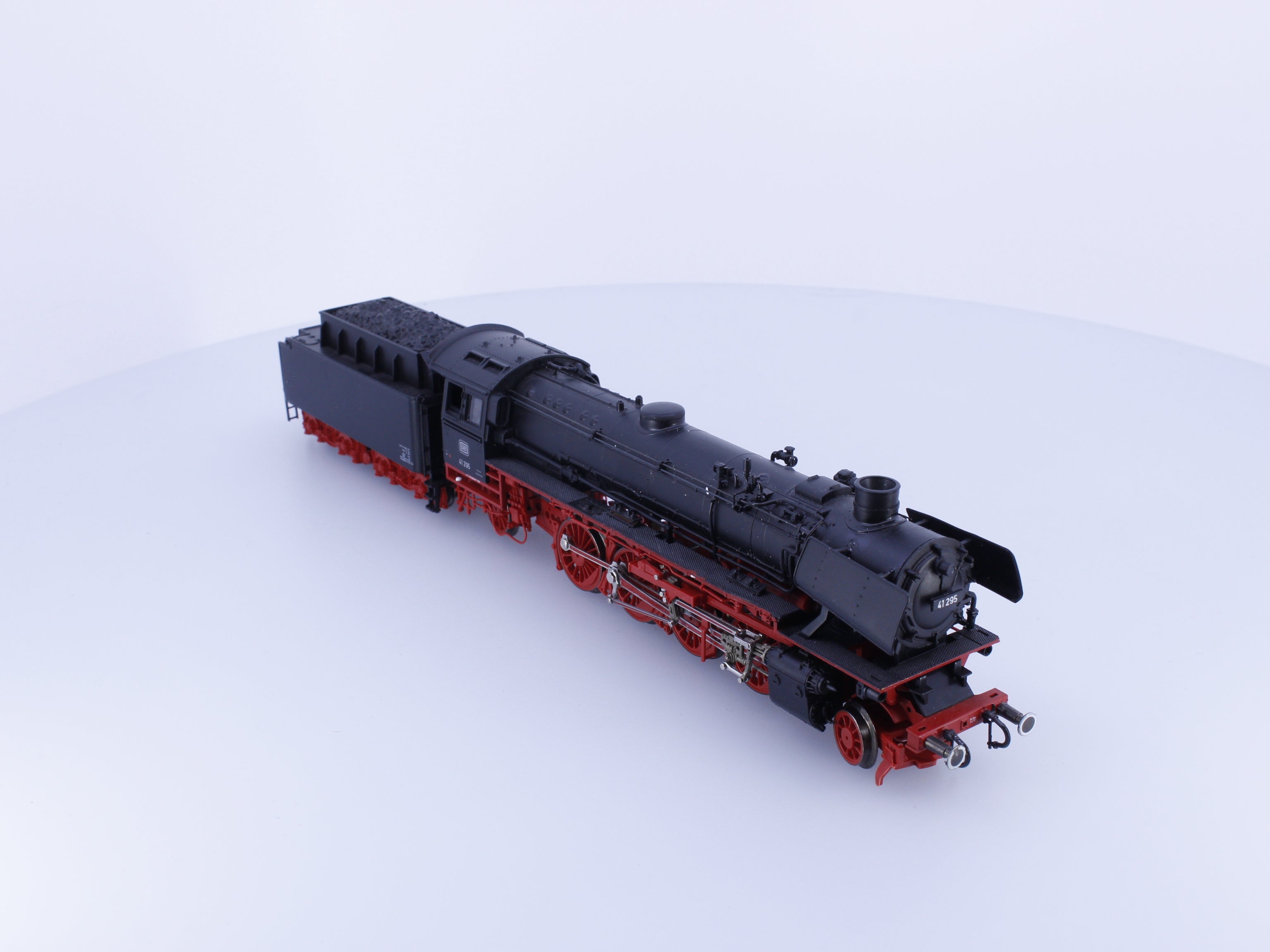 Roco 43245 HO DB BR41 2-8-2 Steam Locomotive 41295 Analog DC