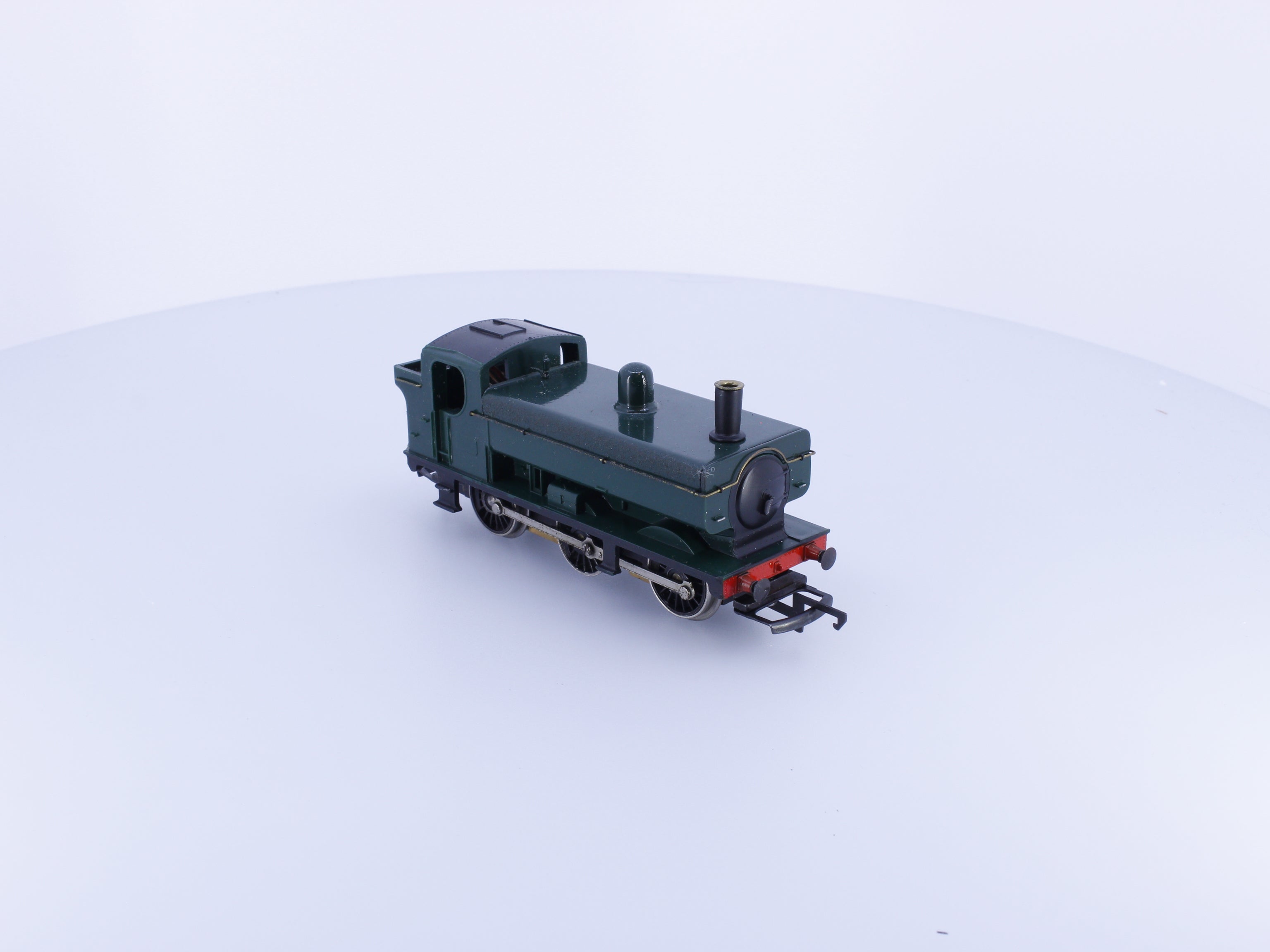Hornby HO 0-6-0 Steam Locomotive Analog DC