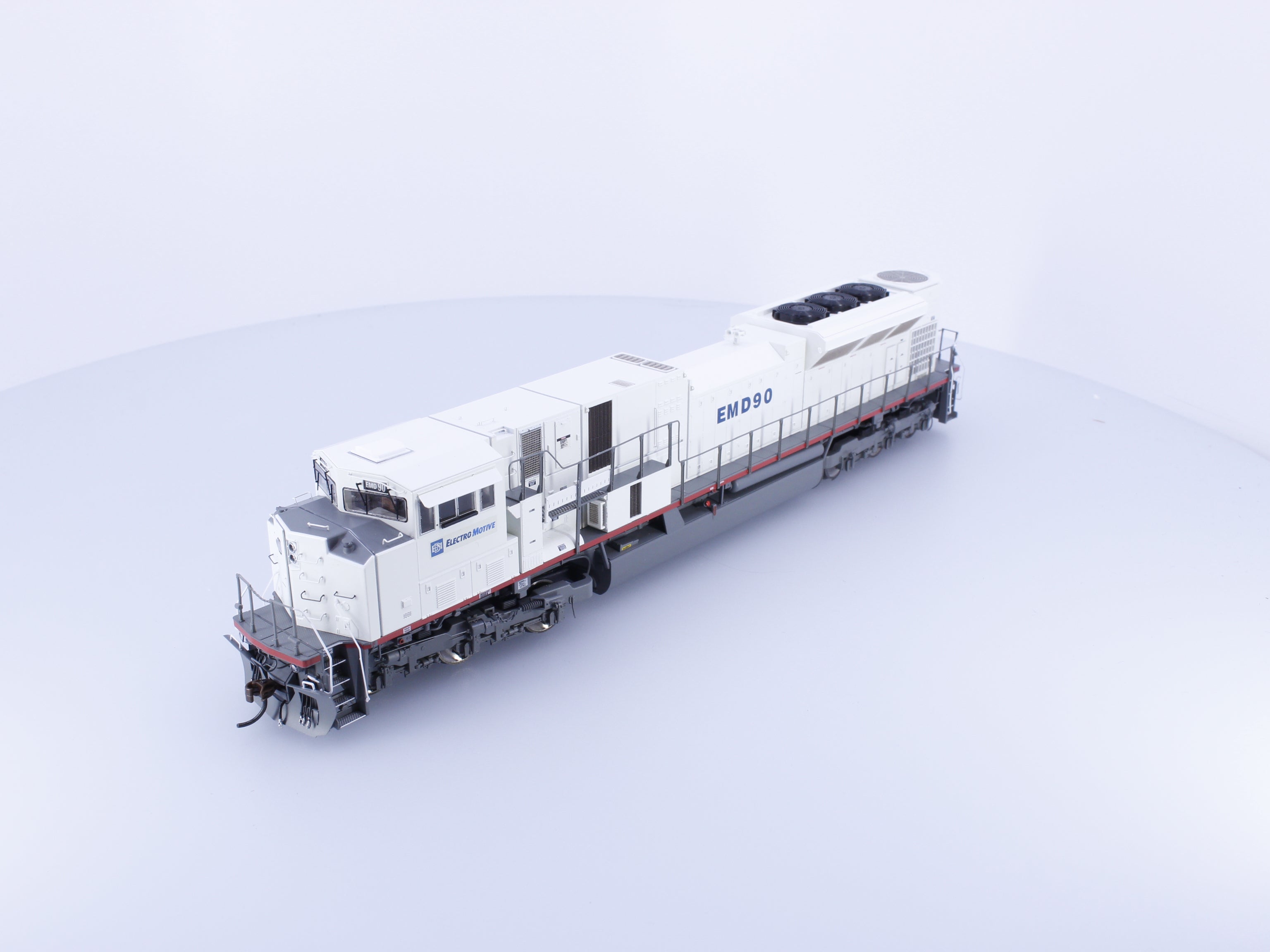 Athearn ATHG27338 HO EMD SD90MAC-H Phase II Diesel Locomotive EMD Demonstrator (EMD) 90 DCC & Sound